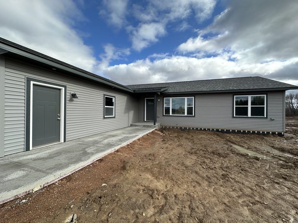 821 W ROBERTS STREET, Spencer, Wisconsin 54479, 3 Bedrooms Bedrooms, ,2 BathroomsBathrooms,Residential,For Sale,821 W ROBERTS STREET,22501526
