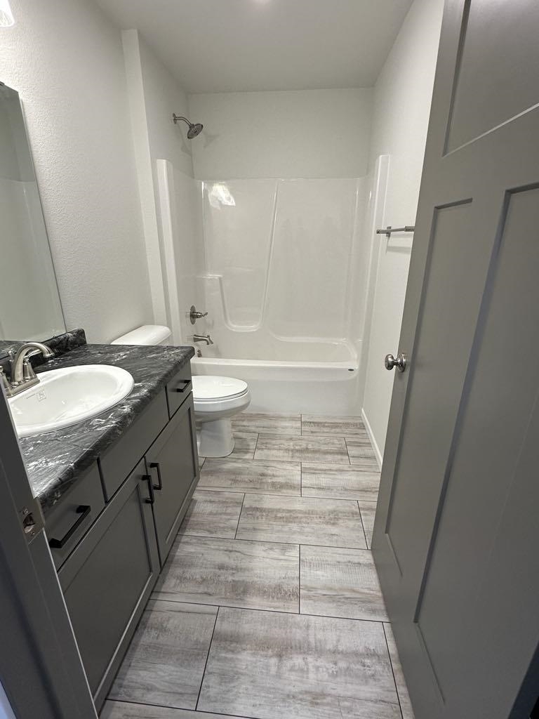 821 W ROBERTS STREET, Spencer, Wisconsin 54479, 3 Bedrooms Bedrooms, ,2 BathroomsBathrooms,Residential,For Sale,821 W ROBERTS STREET,22501526