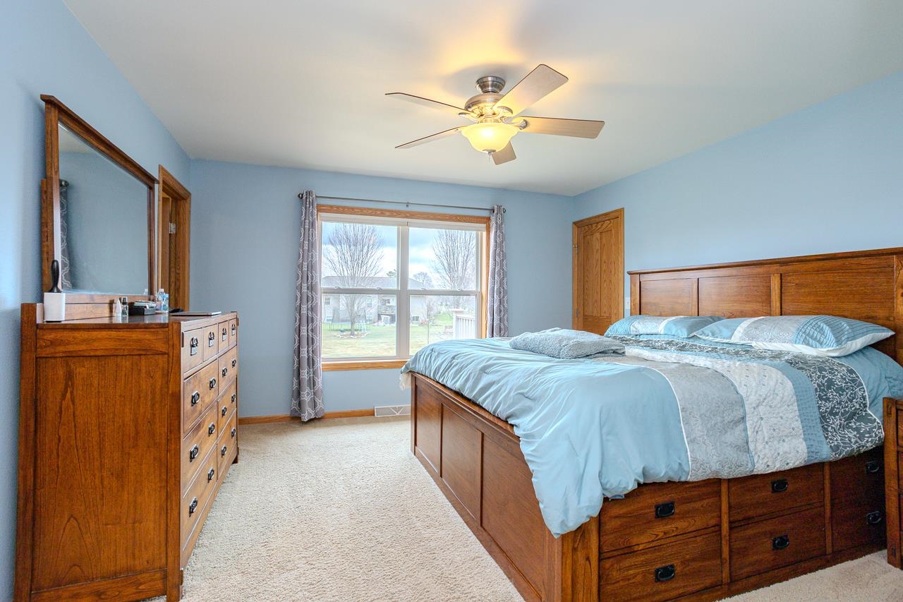 2205 SEVILLE ROAD, Kronenwetter, Wisconsin 54455, 4 Bedrooms Bedrooms, ,3 BathroomsBathrooms,Residential,For Sale,2205 SEVILLE ROAD,22501532