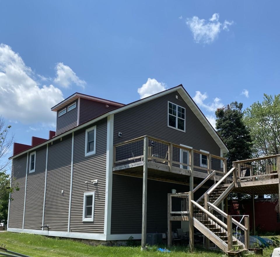 9504 County Road Ss