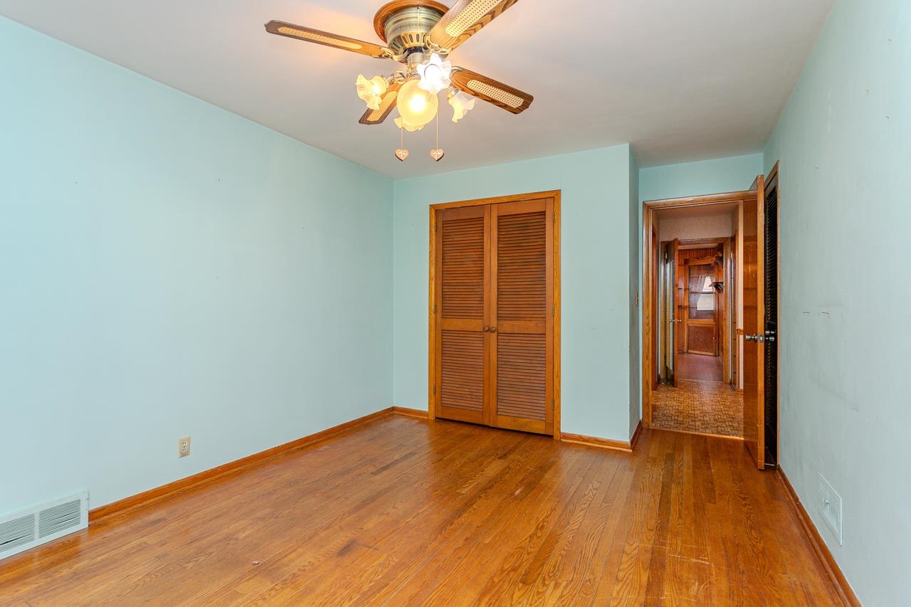 1014 HOLUB STREET, Wausau, Wisconsin 54401-9999, 3 Bedrooms Bedrooms, ,2 BathroomsBathrooms,Residential,For Sale,1014 HOLUB STREET,22501591