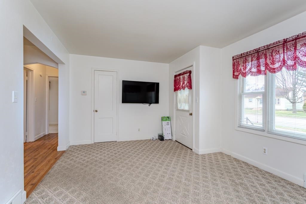 1116 ALICE STREET, Rothschild, Wisconsin 54474, 2 Bedrooms Bedrooms, ,1 BathroomBathrooms,Residential,For Sale,1116 ALICE STREET,22501606