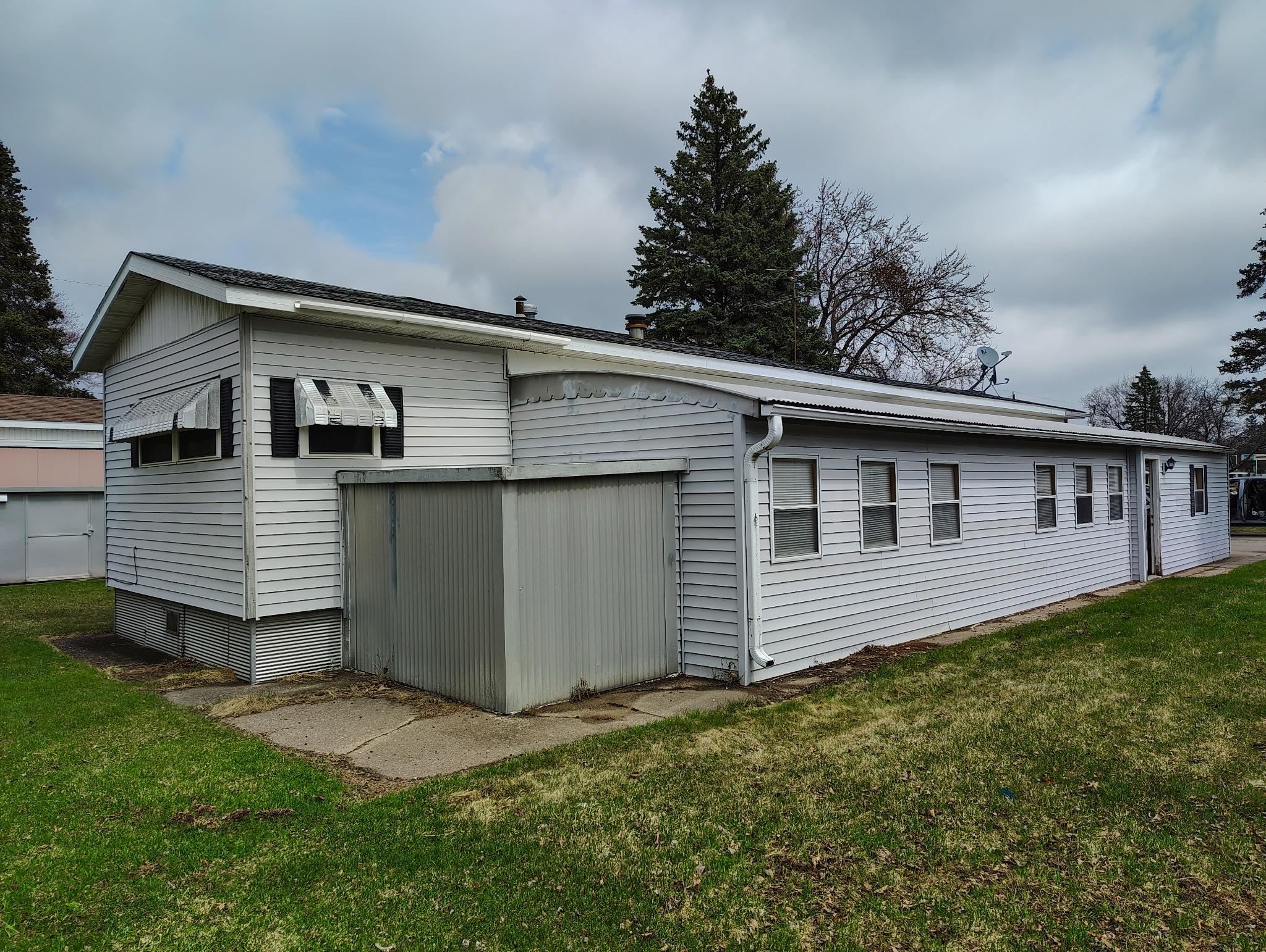 531 GRIFFITH AVENUE, Wisconsin Rapids, Wisconsin 54494, 2 Bedrooms Bedrooms, ,1 BathroomBathrooms,Residential,For Sale,531 GRIFFITH AVENUE,22501611