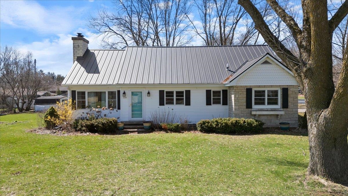 1110 W 7TH STREET, Marshfield, Wisconsin 54449, 4 Bedrooms Bedrooms, ,2 BathroomsBathrooms,Residential,For Sale,1110 W 7TH STREET,22501617