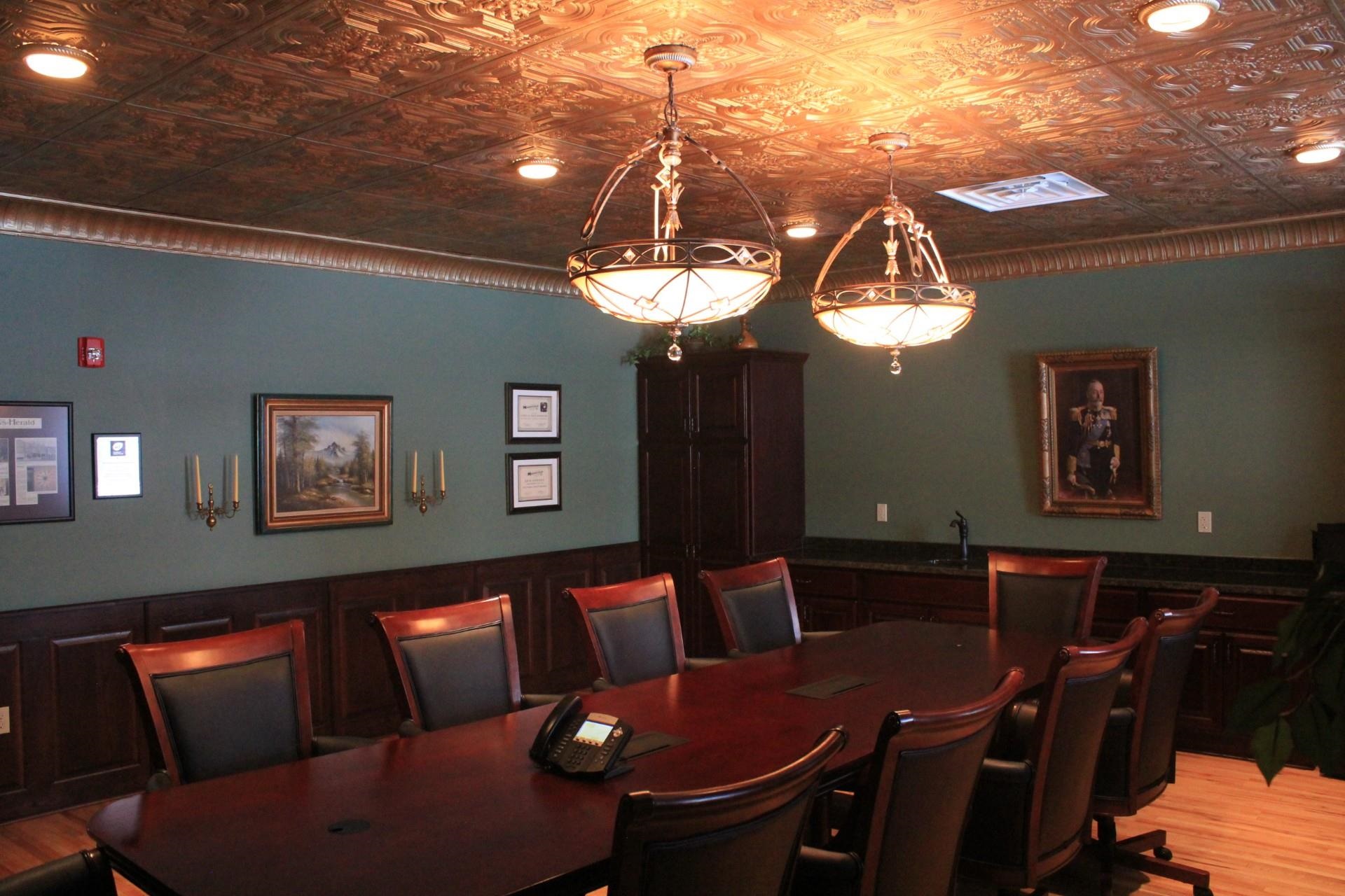 222 S CENTRAL AVENUE, Marshfield, Wisconsin 54449, ,Commercial/industrial,For Sale,222 S CENTRAL AVENUE,22501621