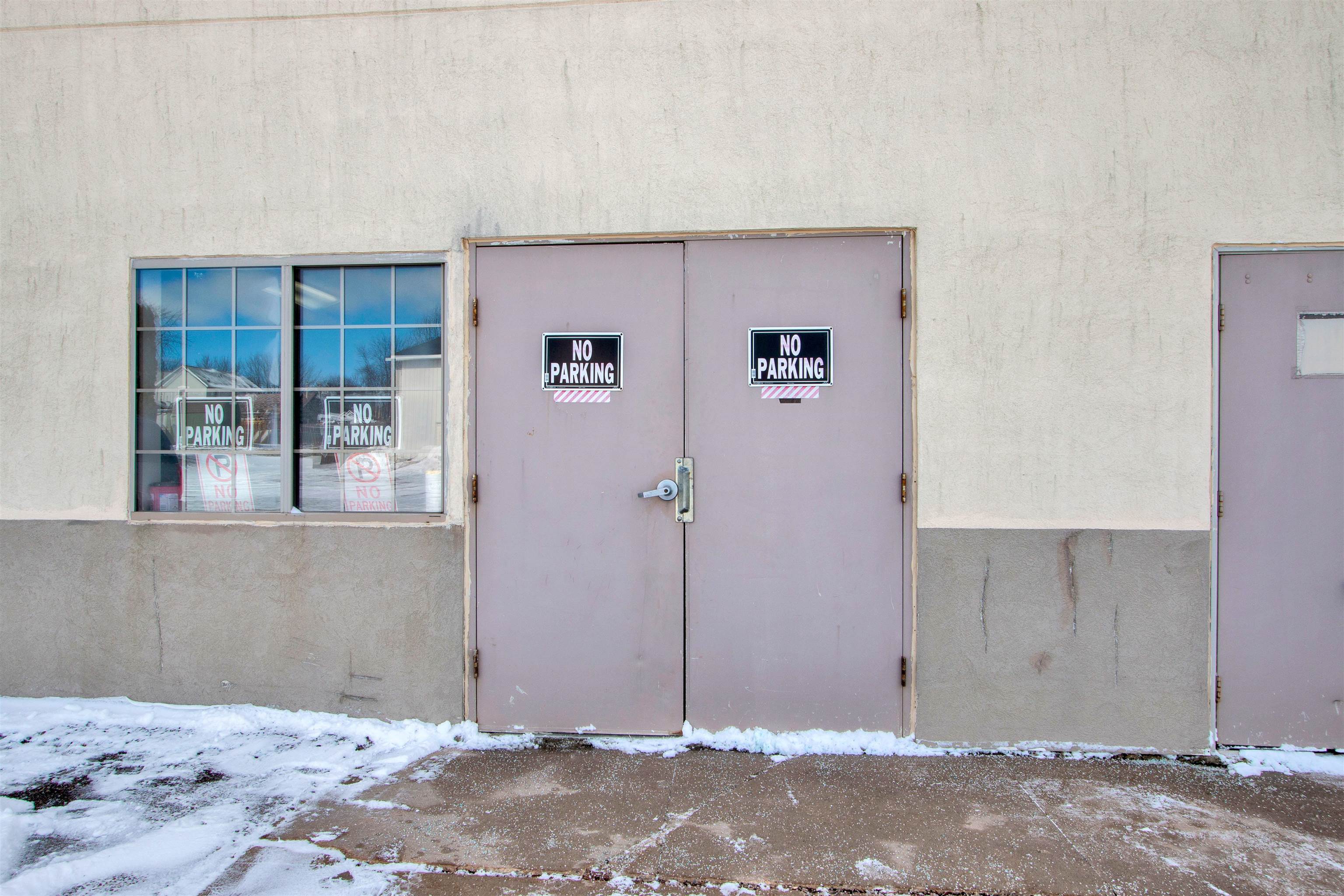 2001 S CENTRAL AVENUE, Marshfield, Wisconsin 54449, ,Commercial/industrial,For Rent,2001 S CENTRAL AVENUE,22501635