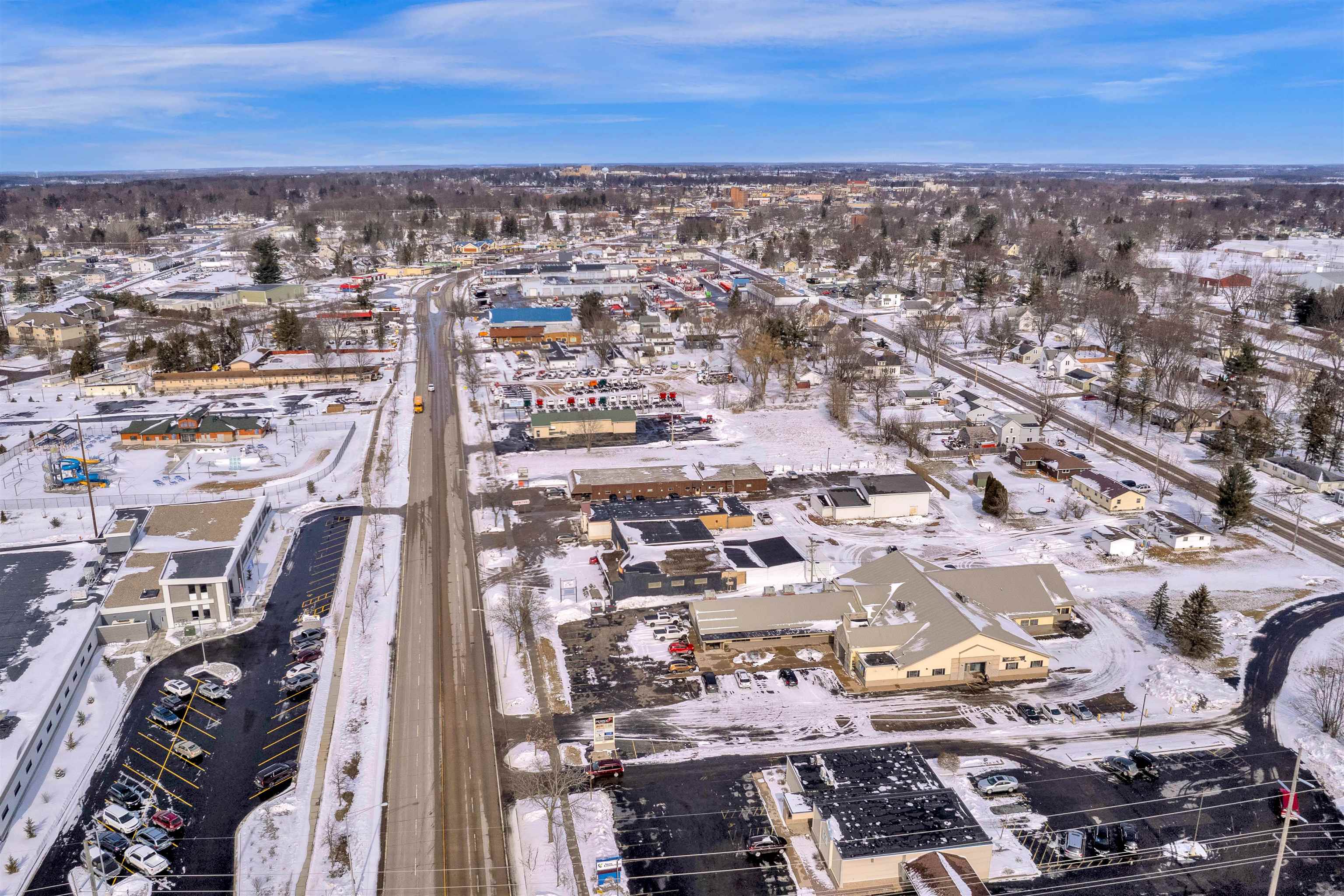 2001 S CENTRAL AVENUE, Marshfield, Wisconsin 54449, ,Commercial/industrial,For Rent,2001 S CENTRAL AVENUE,22501635
