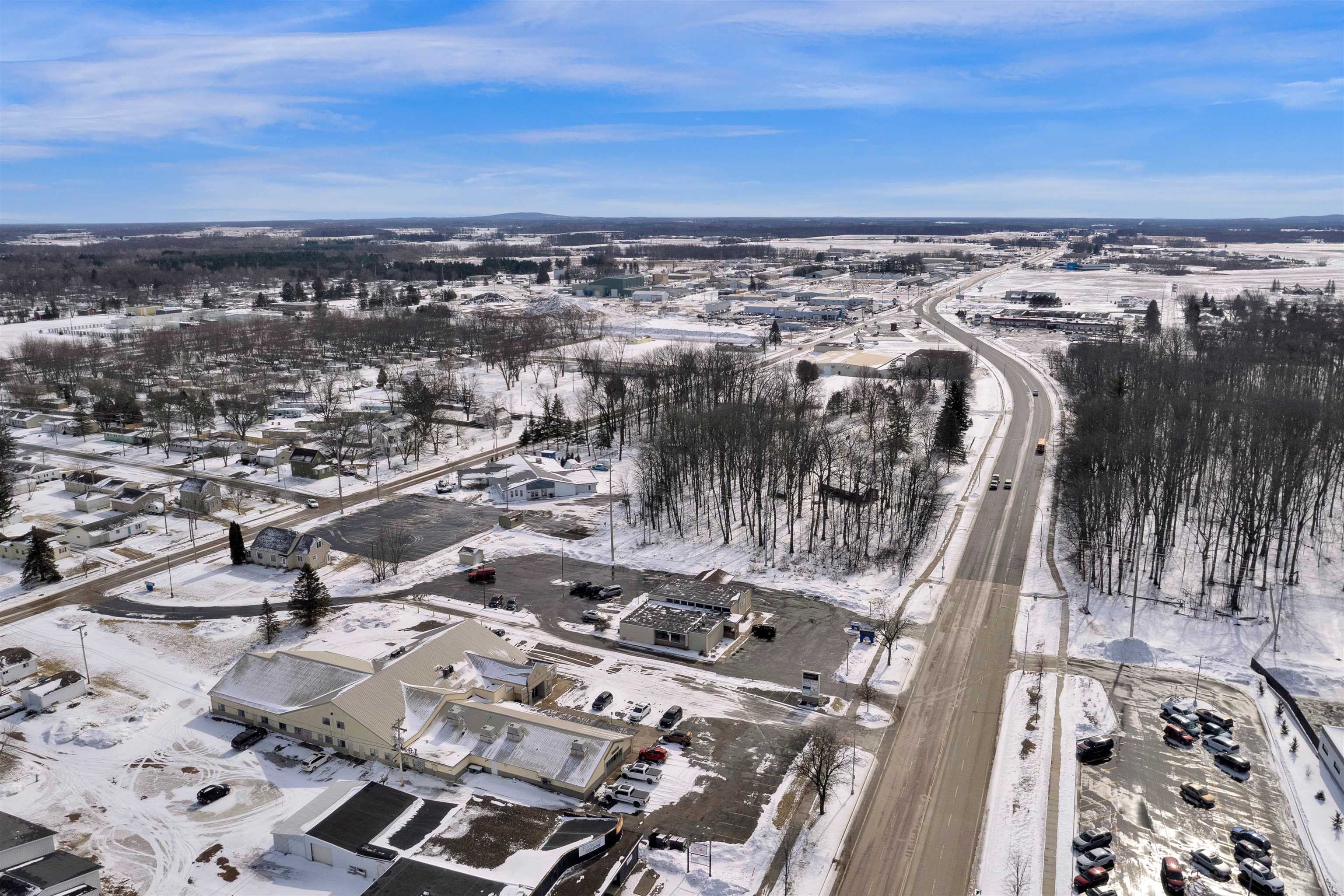 2001 S CENTRAL AVENUE, Marshfield, Wisconsin 54449, ,Commercial/industrial,For Rent,2001 S CENTRAL AVENUE,22501635