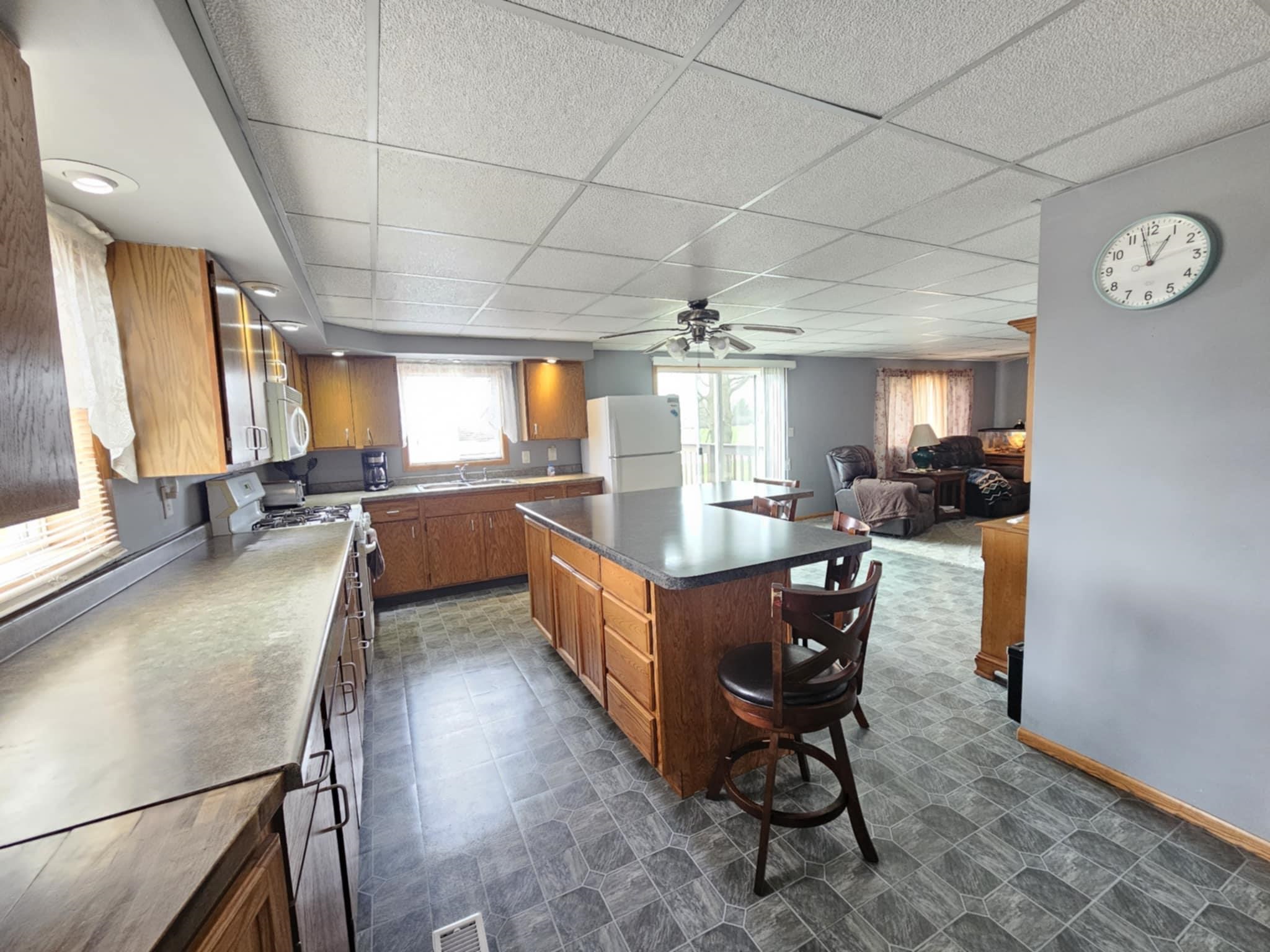 9878 CLARK DRIVE, Marshfield, Wisconsin 54449, 3 Bedrooms Bedrooms, ,1 BathroomBathrooms,Residential,For Sale,9878 CLARK DRIVE,22501641