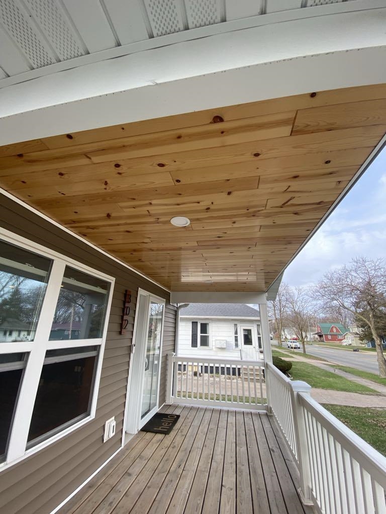 302 N PEACH AVENUE, Marshfield, Wisconsin 54449, 3 Bedrooms Bedrooms, ,2 BathroomsBathrooms,Residential,For Sale,302 N PEACH AVENUE,22501642