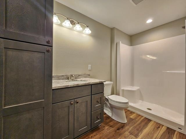 1093 W QUEENS WAY, Nekoosa, Wisconsin 54457, 2 Bedrooms Bedrooms, ,2 BathroomsBathrooms,Residential,For Sale,1093 W QUEENS WAY,22501645