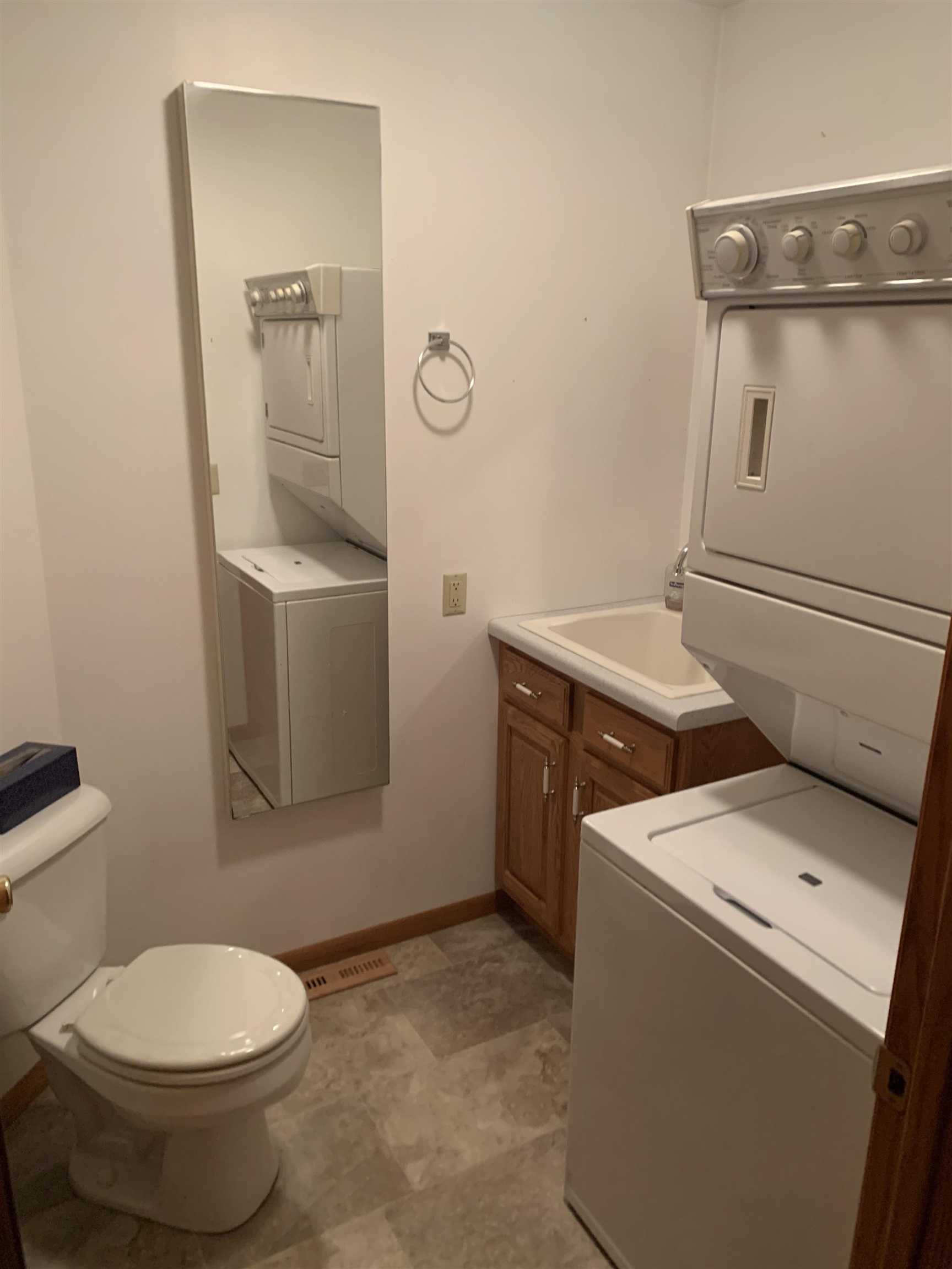 1020 CHERYL COURT, Port Edwards, Wisconsin 54469, 3 Bedrooms Bedrooms, ,2 BathroomsBathrooms,Residential,For Sale,1020 CHERYL COURT,22501647