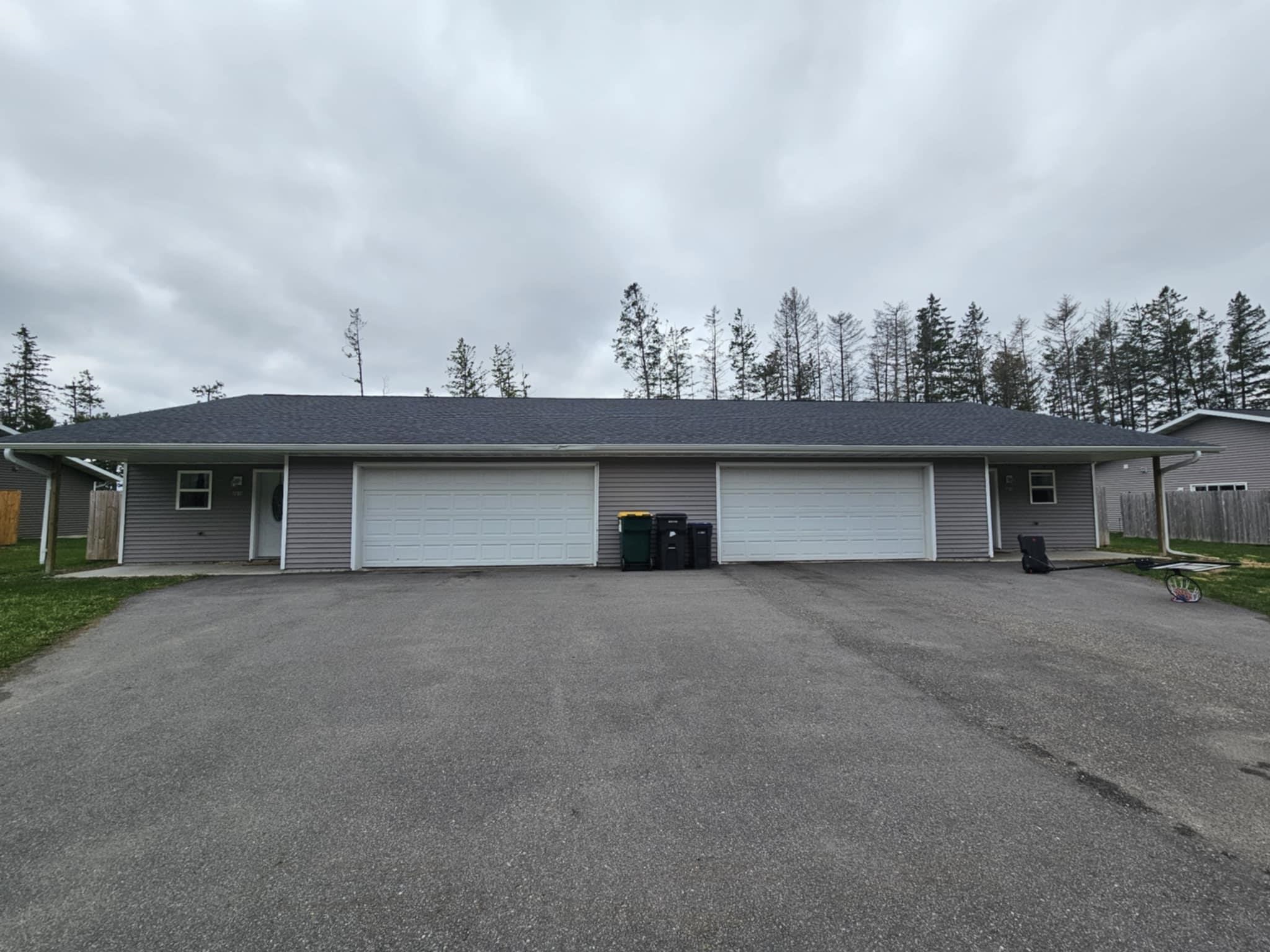 2800-2818 POPP AVENUE, Marshfield, Wisconsin 54449, 3 Bedrooms Bedrooms, 7 Rooms Rooms,2 BathroomsBathrooms,Multi-family,For Sale,2800-2818 POPP AVENUE,22501660
