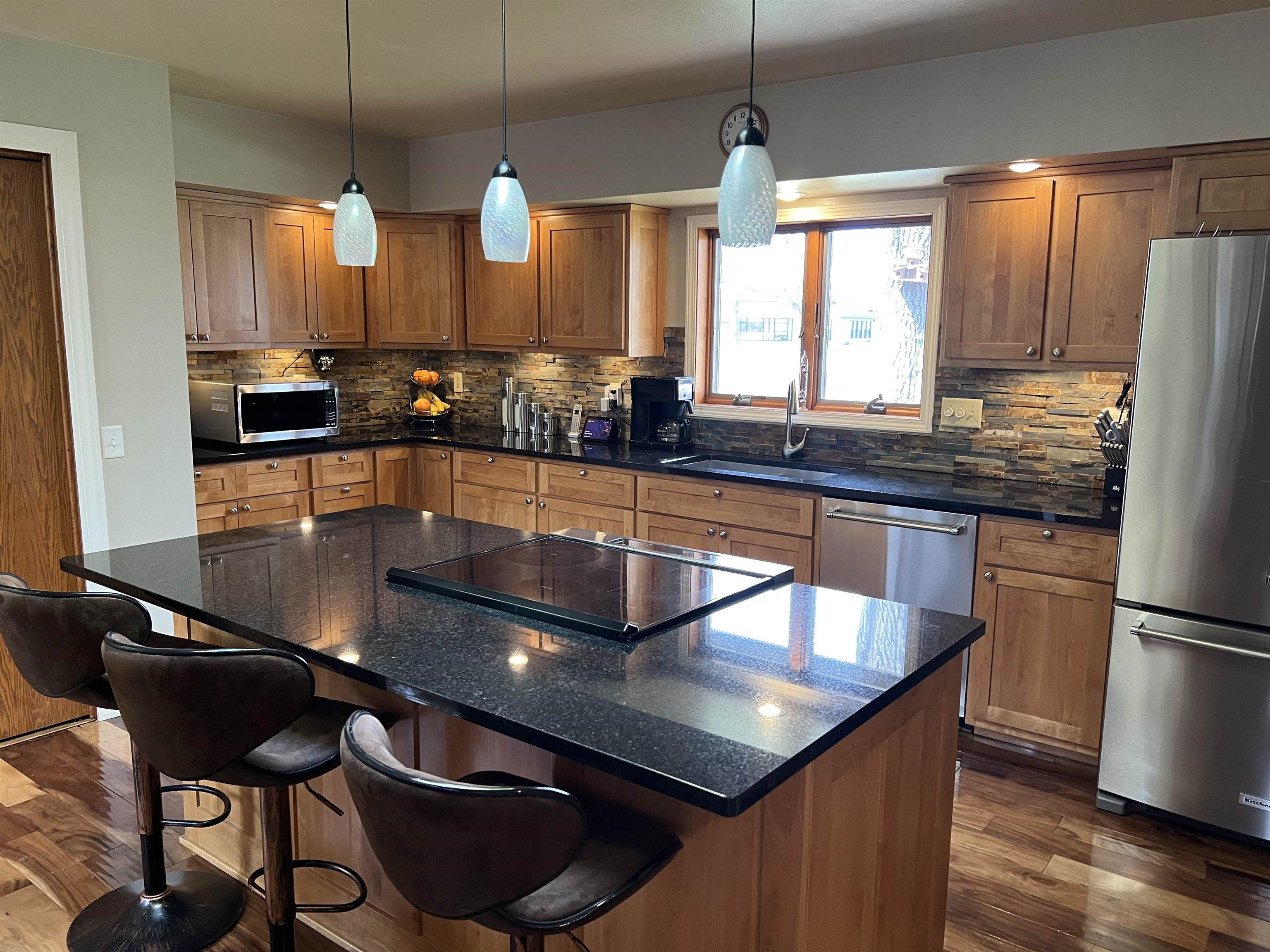 1210 W 8TH STREET, Marshfield, Wisconsin 54449, 3 Bedrooms Bedrooms, ,2 BathroomsBathrooms,Residential,For Sale,1210 W 8TH STREET,22501664