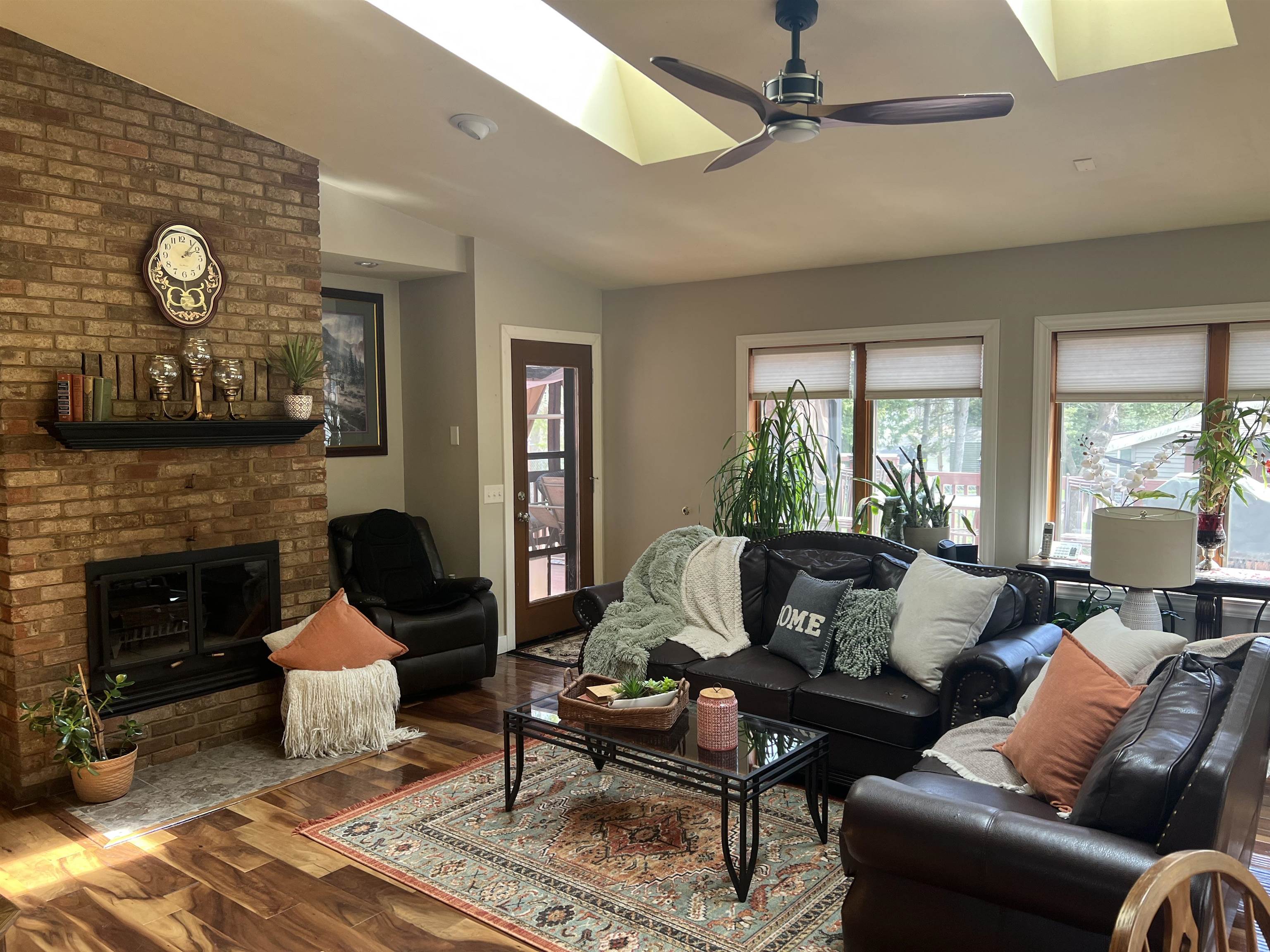 1210 W 8TH STREET, Marshfield, Wisconsin 54449, 3 Bedrooms Bedrooms, ,2 BathroomsBathrooms,Residential,For Sale,1210 W 8TH STREET,22501664