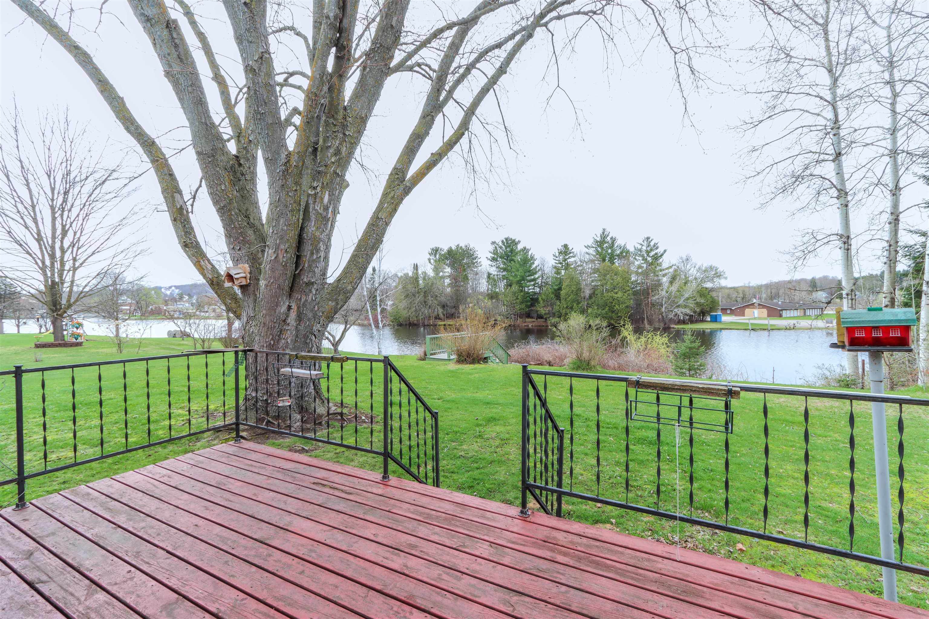 301 RIVERVIEW DRIVE, Marion, Wisconsin 54950, 3 Bedrooms Bedrooms, ,2 BathroomsBathrooms,Residential,For Sale,301 RIVERVIEW DRIVE,22501670