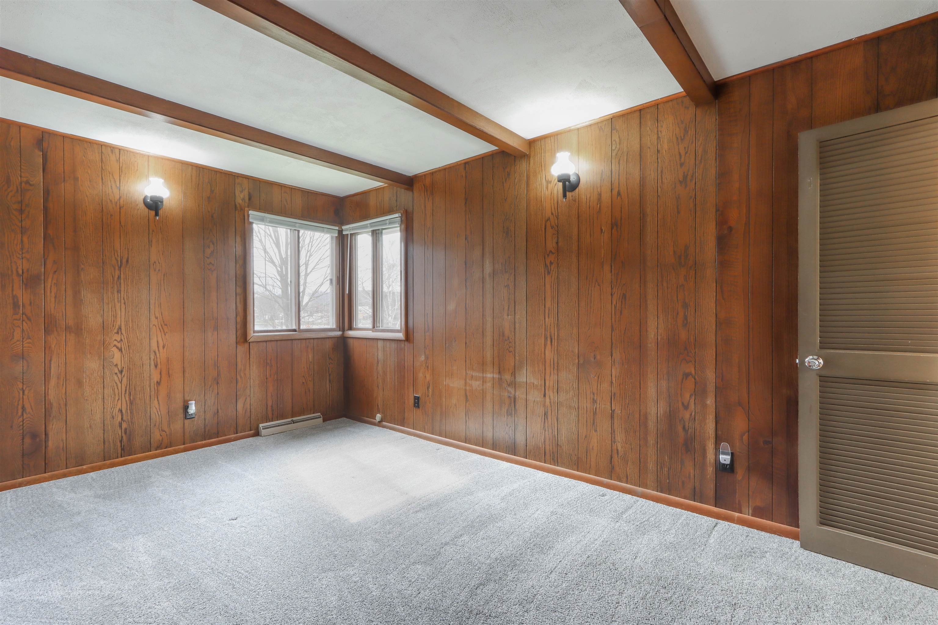 301 RIVERVIEW DRIVE, Marion, Wisconsin 54950, 3 Bedrooms Bedrooms, ,2 BathroomsBathrooms,Residential,For Sale,301 RIVERVIEW DRIVE,22501670
