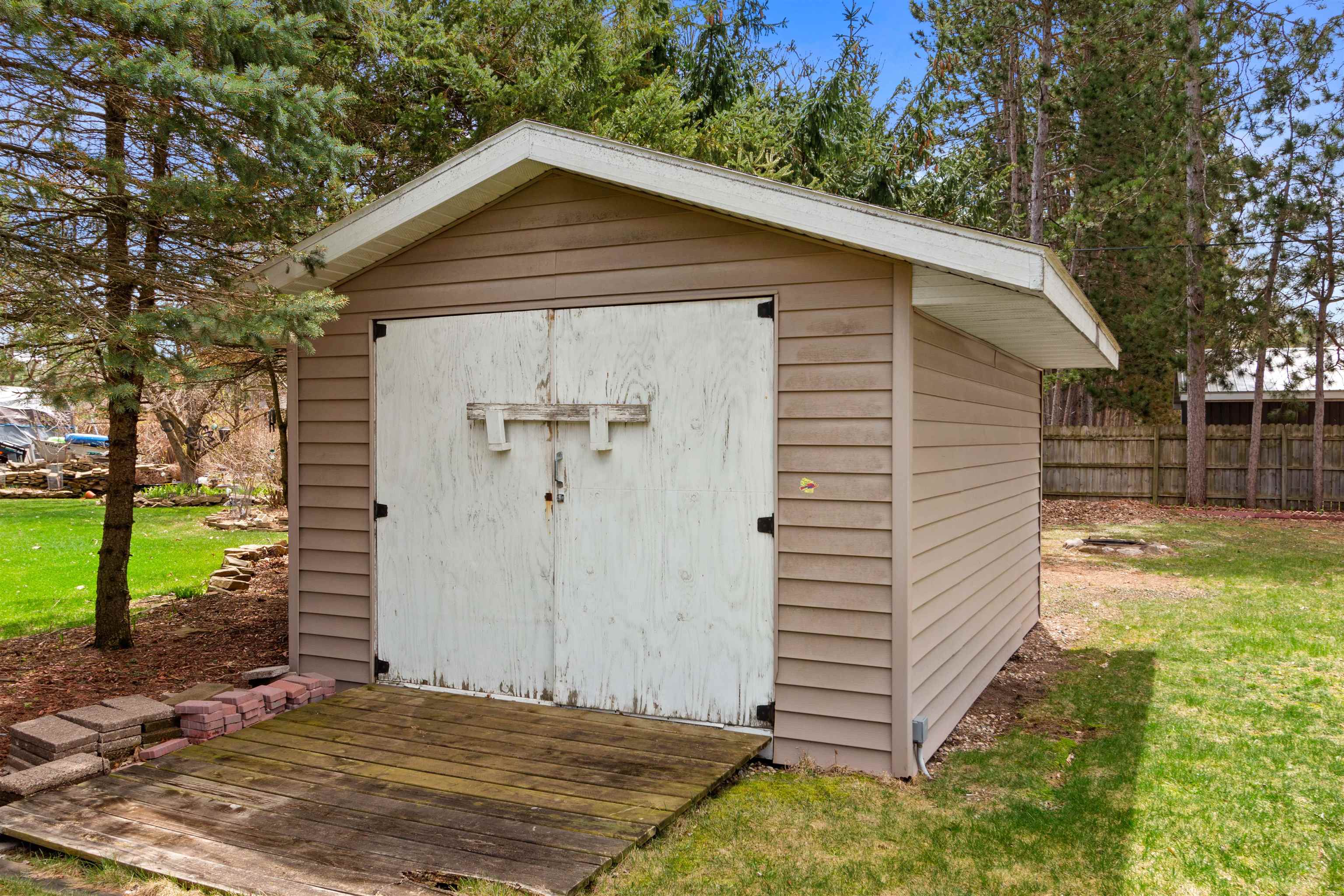 3160 KATHERINE CIRCLE, Plover, Wisconsin 54467, 2 Bedrooms Bedrooms, ,2 BathroomsBathrooms,Residential,For Sale,3160 KATHERINE CIRCLE,22501674