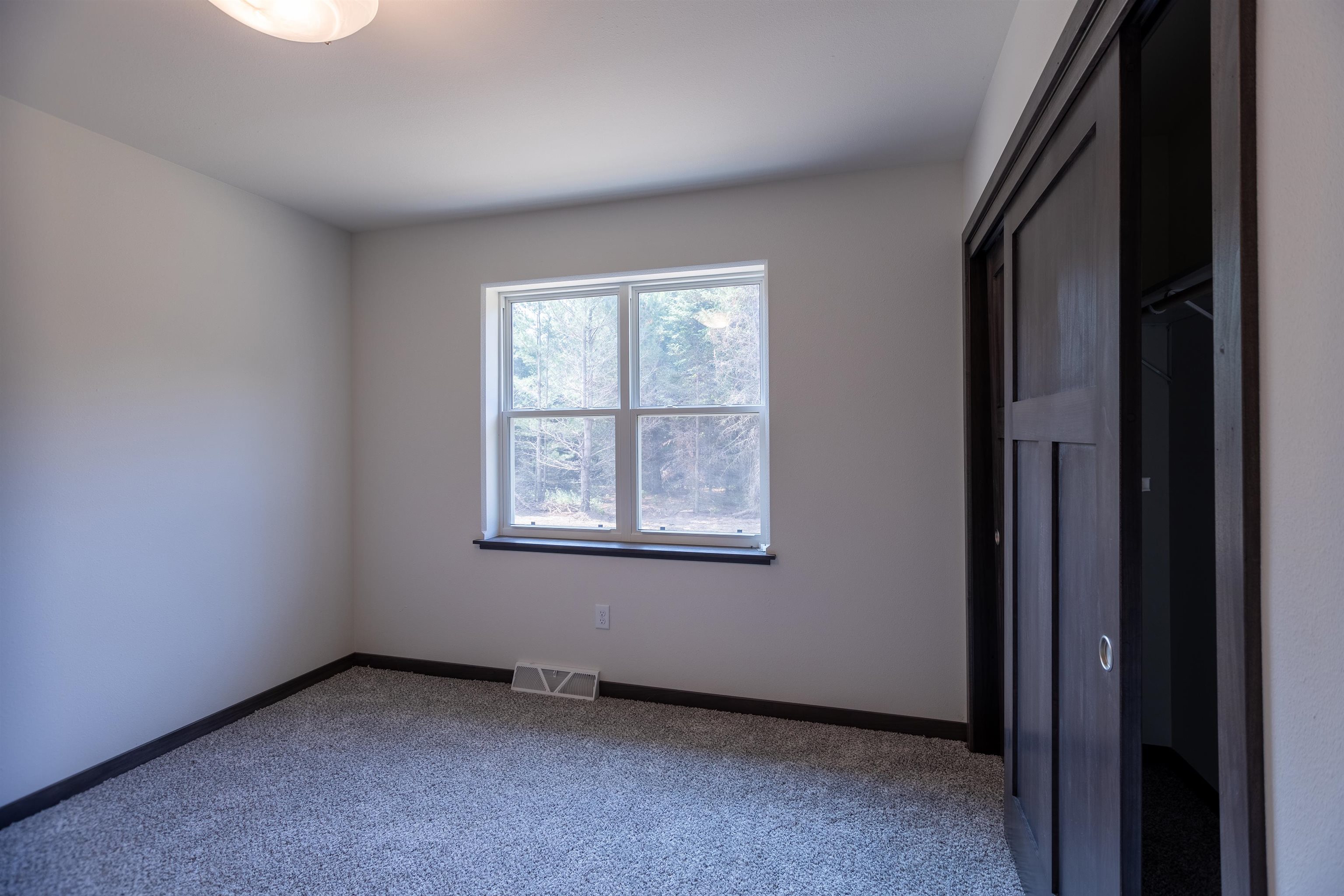 2206 S IRONWOOD AVENUE, Marshfield, Wisconsin 54449, 2 Bedrooms Bedrooms, ,2 BathroomsBathrooms,Residential,For Sale,2206 S IRONWOOD AVENUE,22501694