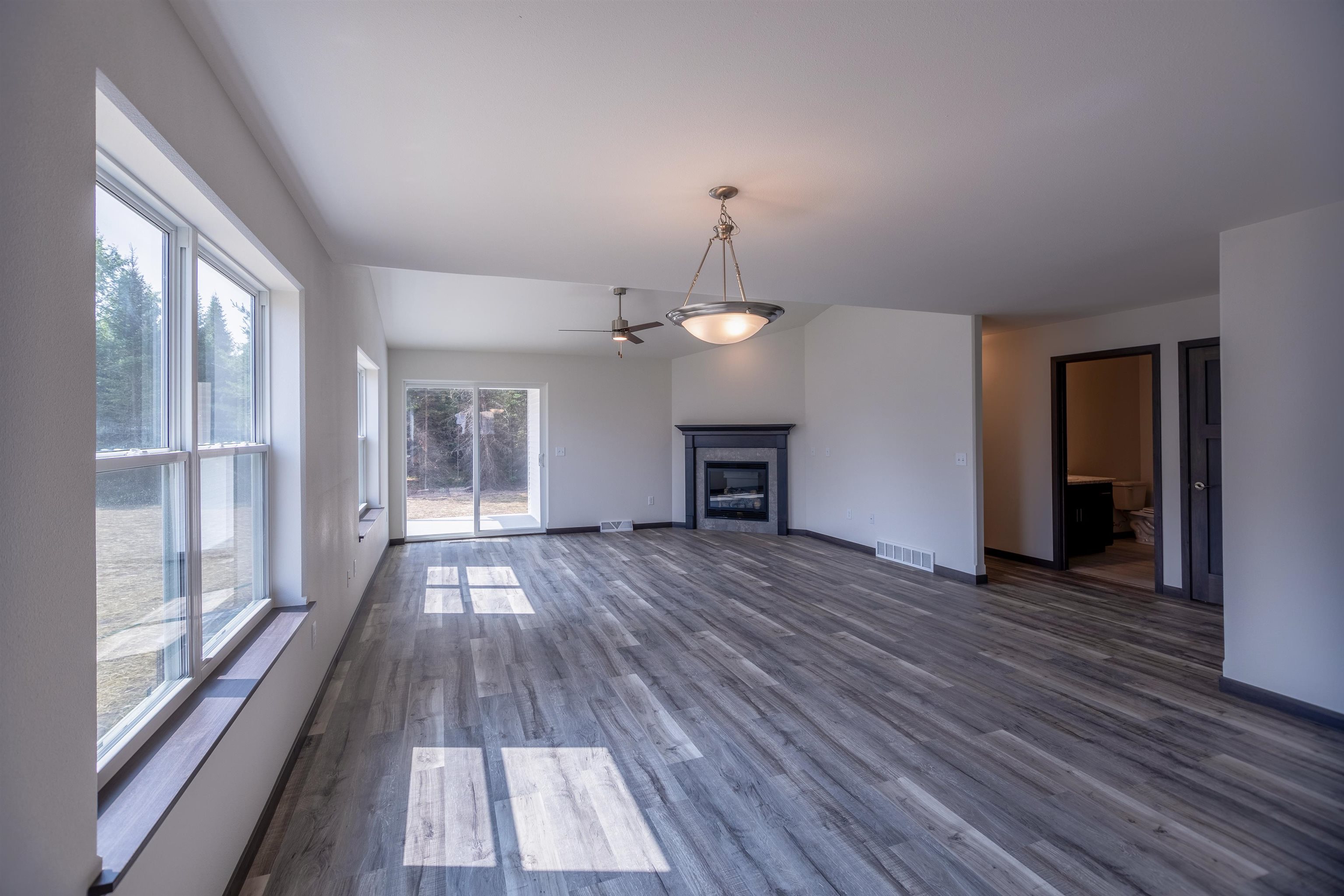 2206 S IRONWOOD AVENUE, Marshfield, Wisconsin 54449, 2 Bedrooms Bedrooms, ,2 BathroomsBathrooms,Residential,For Sale,2206 S IRONWOOD AVENUE,22501694