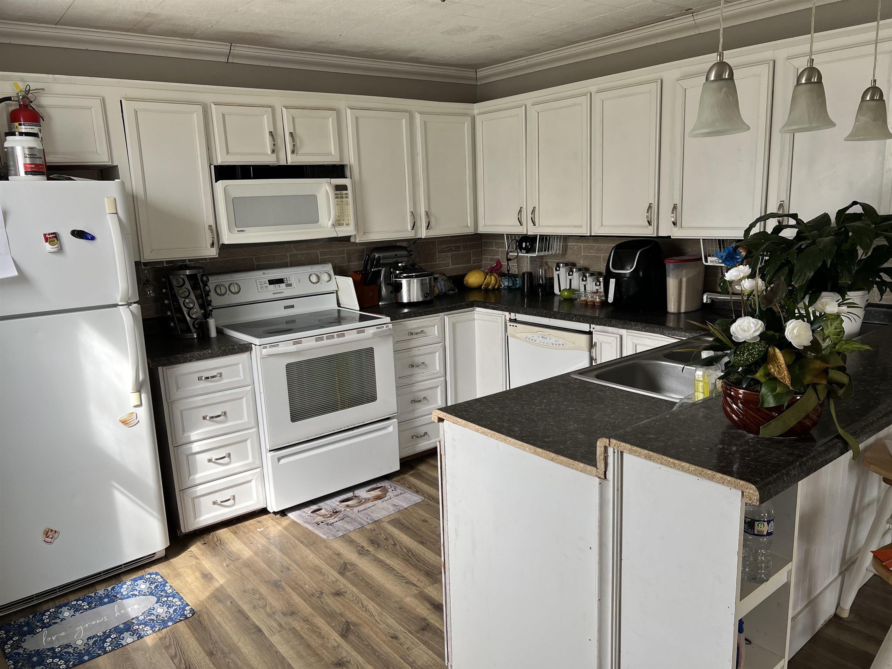 314 N DIVISION STREET, Loyal, Wisconsin 54446, 4 Bedrooms Bedrooms, ,2 BathroomsBathrooms,Residential,For Sale,314 N DIVISION STREET,22501709