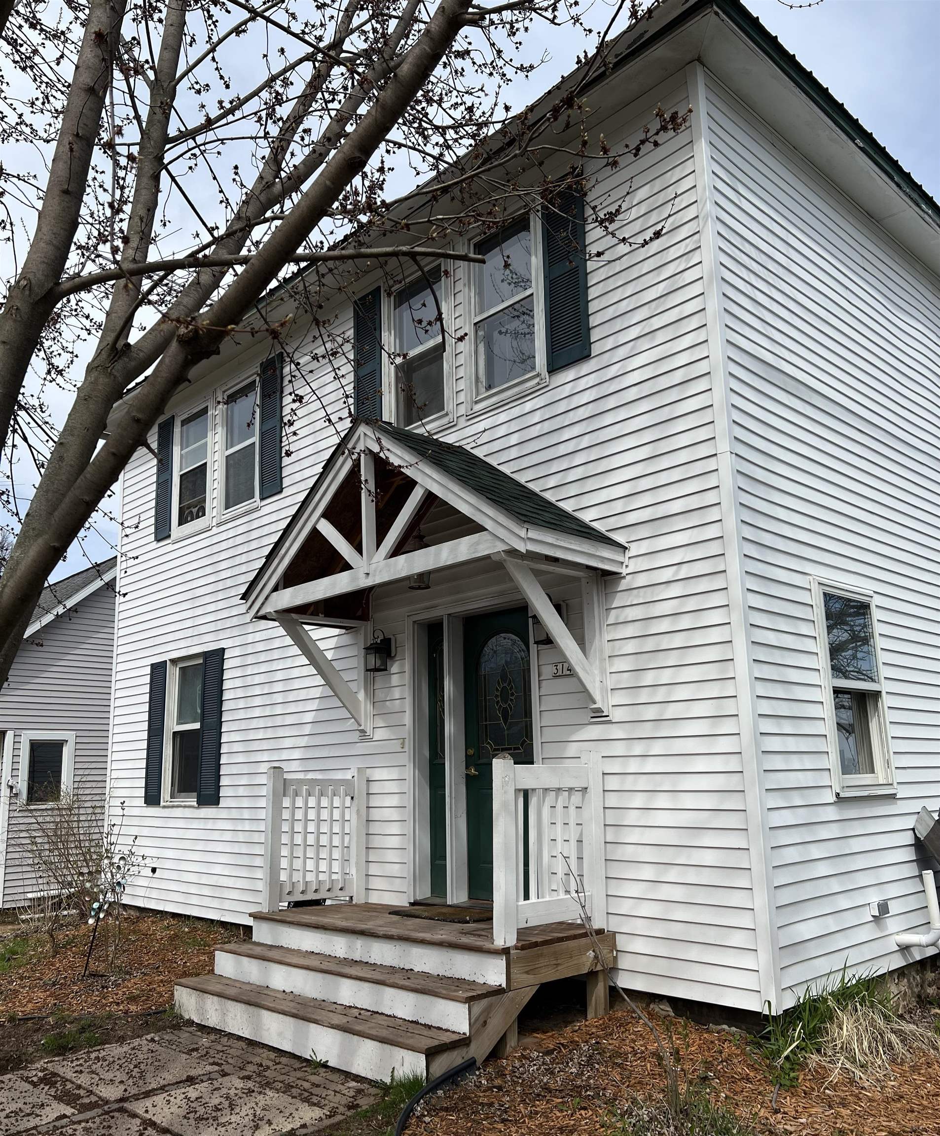 314 N DIVISION STREET, Loyal, Wisconsin 54446, 4 Bedrooms Bedrooms, ,2 BathroomsBathrooms,Residential,For Sale,314 N DIVISION STREET,22501709