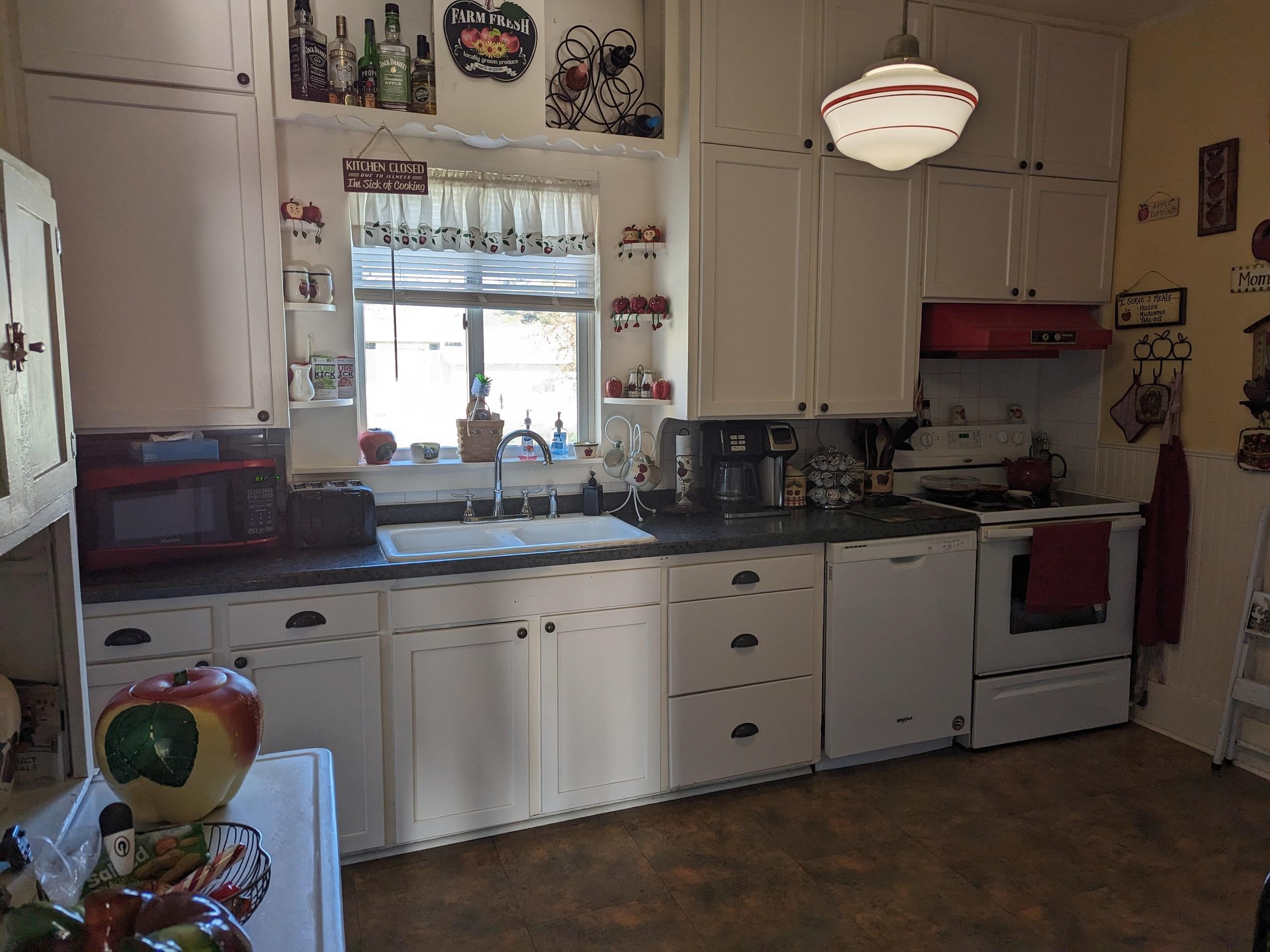 506 CLAY STREET, Neillsville, Wisconsin 54456, 3 Bedrooms Bedrooms, ,2 BathroomsBathrooms,Residential,For Sale,506 CLAY STREET,22501734