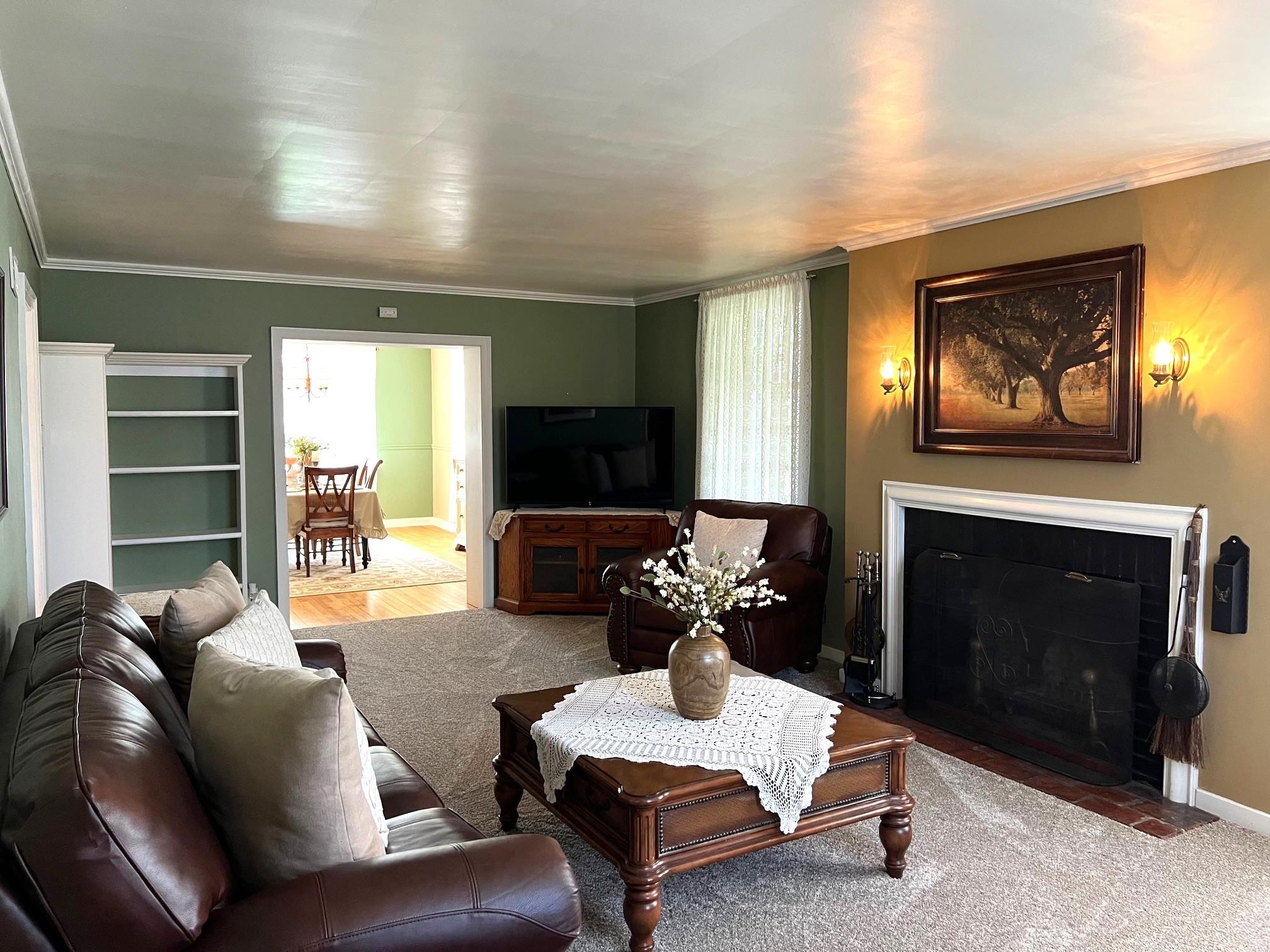 1002 W 8TH STREET, Marshfield, Wisconsin 54449, 4 Bedrooms Bedrooms, ,2 BathroomsBathrooms,Residential,For Sale,1002 W 8TH STREET,22501741