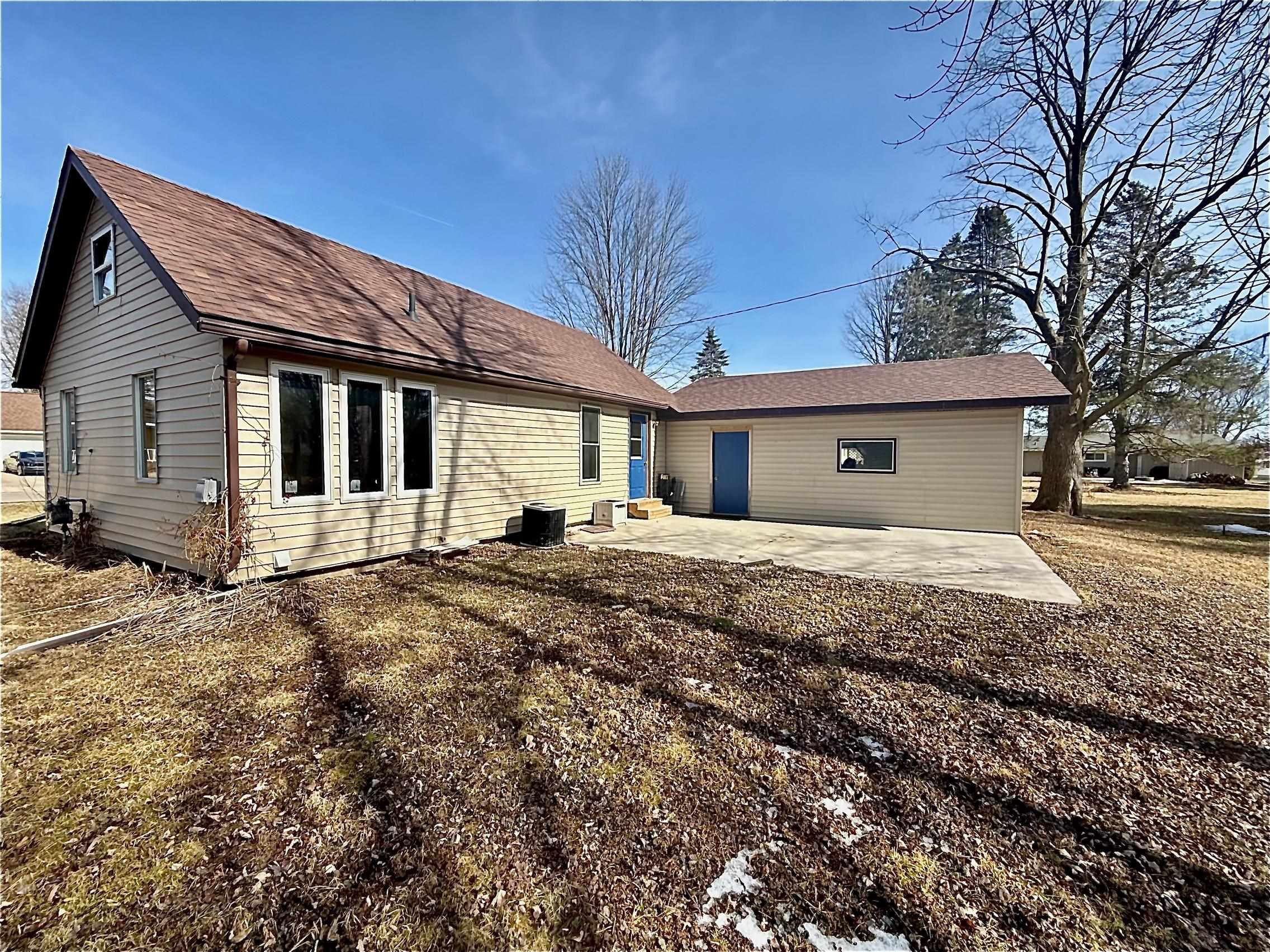 207 W DEARBORN STREET, Spencer, Wisconsin 54479, 3 Bedrooms Bedrooms, ,1 BathroomBathrooms,Residential,For Sale,207 W DEARBORN STREET,22501749