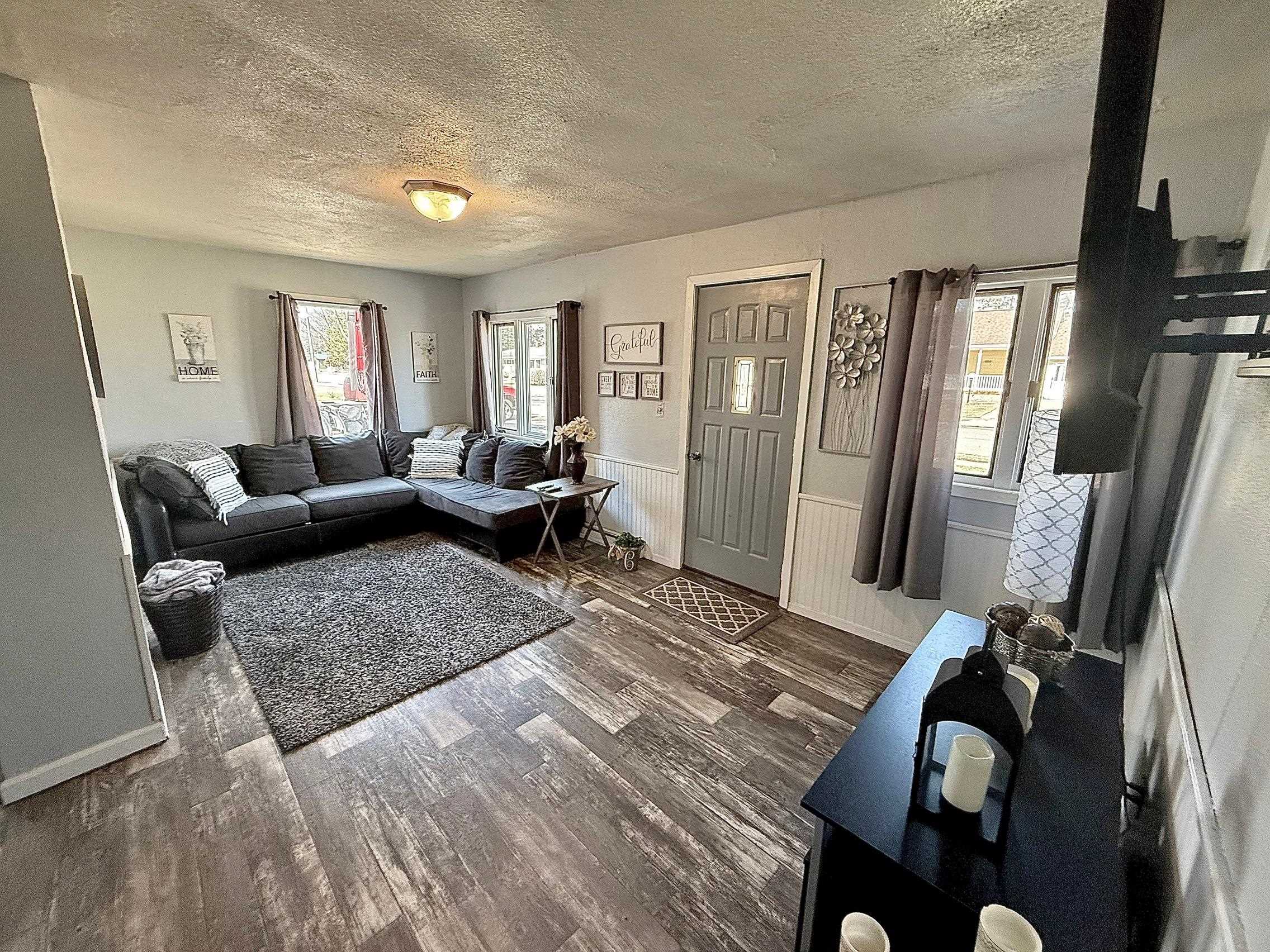 207 W DEARBORN STREET, Spencer, Wisconsin 54479, 3 Bedrooms Bedrooms, ,1 BathroomBathrooms,Residential,For Sale,207 W DEARBORN STREET,22501749