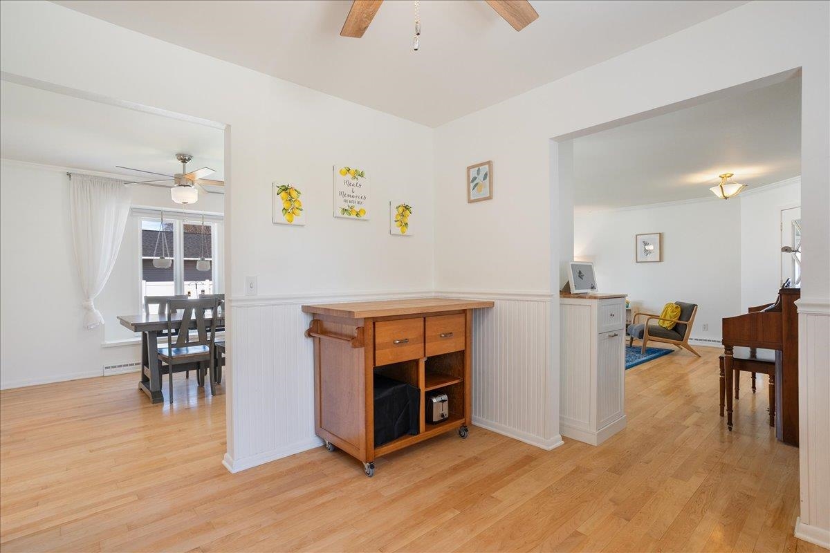1101 E 17TH STREET, Marshfield, Wisconsin 54449, 3 Bedrooms Bedrooms, ,2 BathroomsBathrooms,Residential,For Sale,1101 E 17TH STREET,22501751
