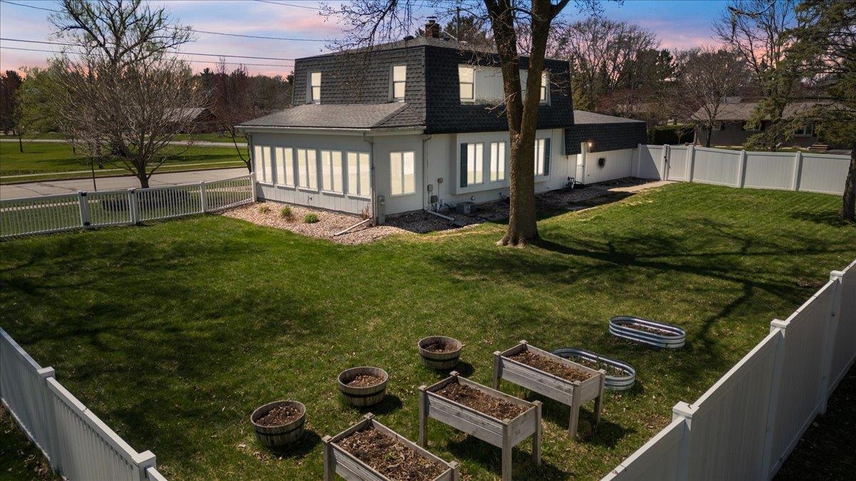 1101 E 17TH STREET, Marshfield, Wisconsin 54449, 3 Bedrooms Bedrooms, ,2 BathroomsBathrooms,Residential,For Sale,1101 E 17TH STREET,22501751