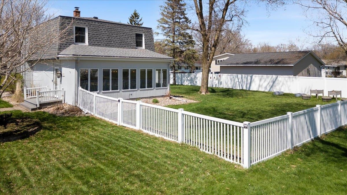 1101 E 17TH STREET, Marshfield, Wisconsin 54449, 3 Bedrooms Bedrooms, ,2 BathroomsBathrooms,Residential,For Sale,1101 E 17TH STREET,22501751