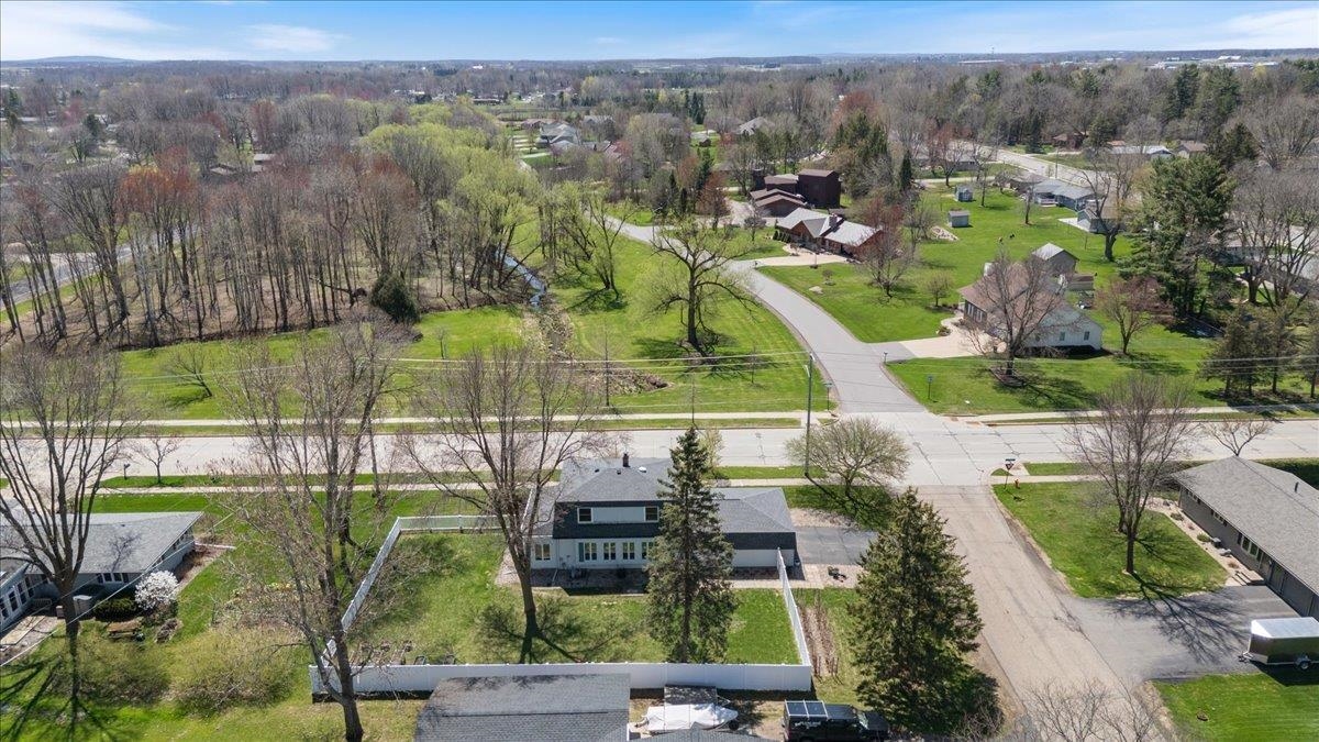 1101 E 17TH STREET, Marshfield, Wisconsin 54449, 3 Bedrooms Bedrooms, ,2 BathroomsBathrooms,Residential,For Sale,1101 E 17TH STREET,22501751