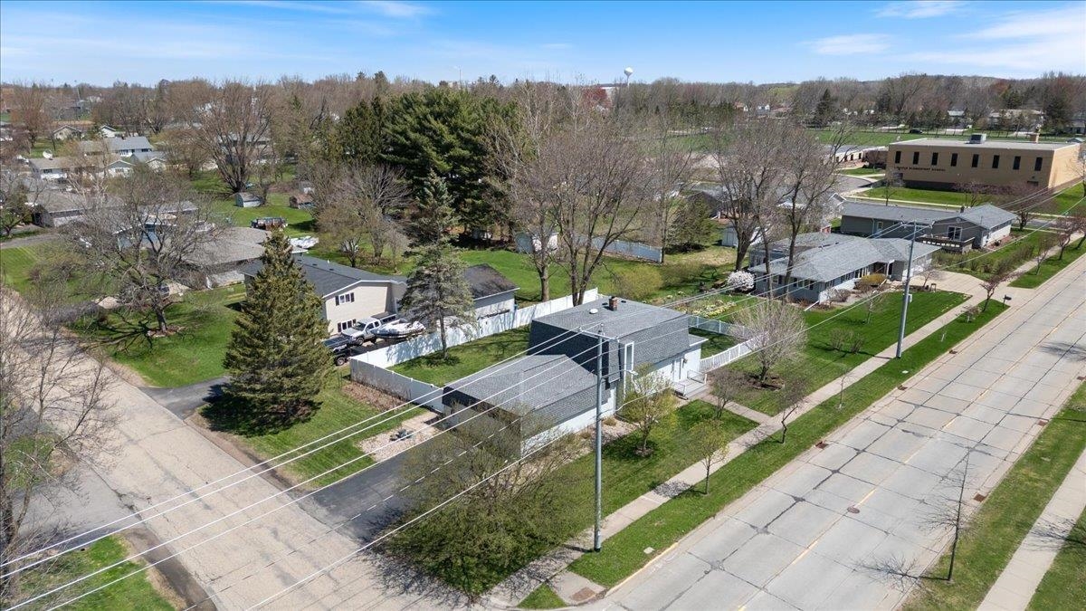 1101 E 17TH STREET, Marshfield, Wisconsin 54449, 3 Bedrooms Bedrooms, ,2 BathroomsBathrooms,Residential,For Sale,1101 E 17TH STREET,22501751