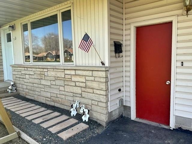 400 S DIVISION STREET, Loyal, Wisconsin 54466, 3 Bedrooms Bedrooms, ,1 BathroomBathrooms,Residential,For Sale,400 S DIVISION STREET,22501767