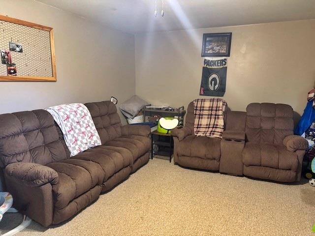 400 S DIVISION STREET, Loyal, Wisconsin 54466, 3 Bedrooms Bedrooms, ,1 BathroomBathrooms,Residential,For Sale,400 S DIVISION STREET,22501767