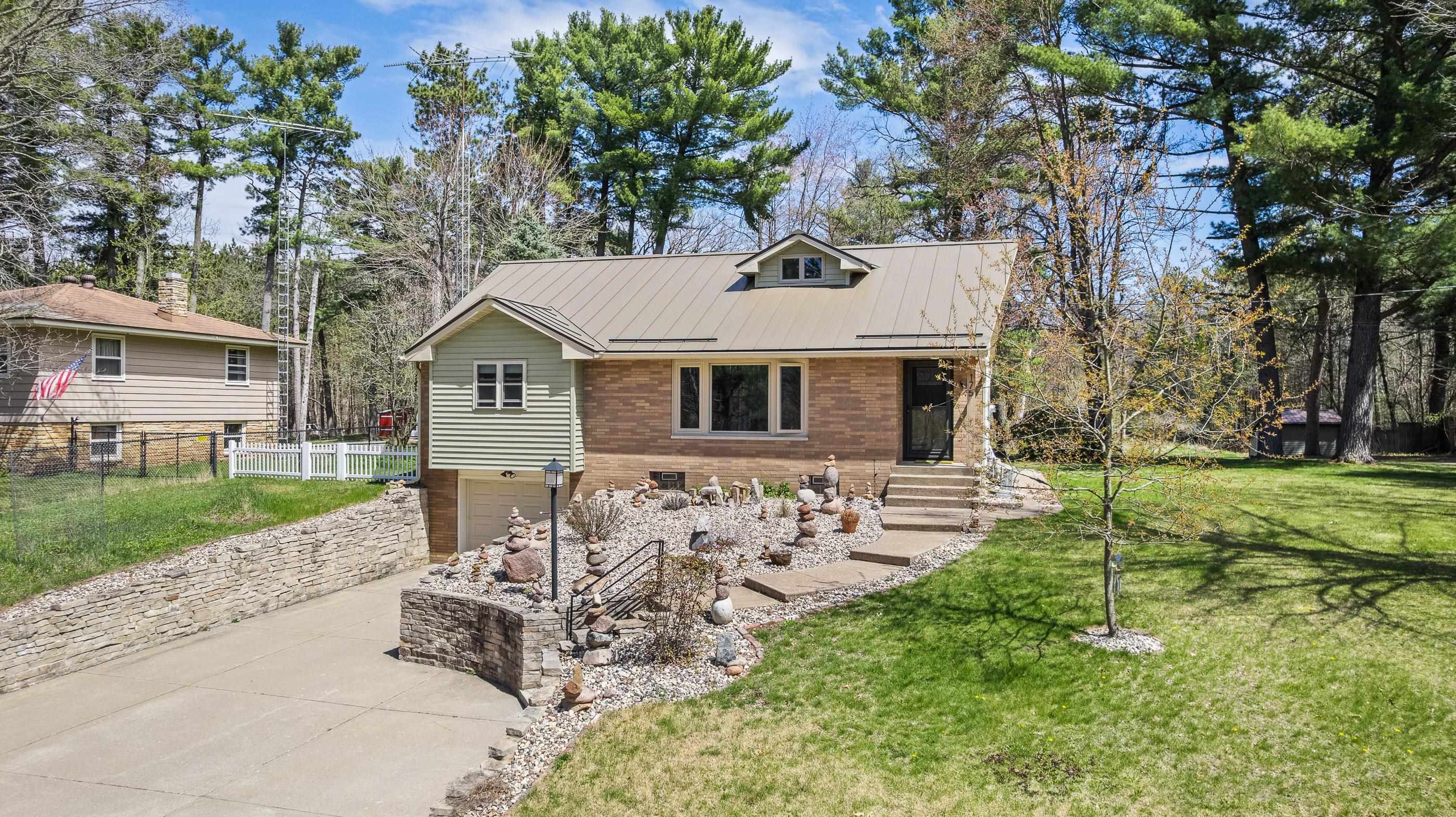 175 OLD WAUSAU ROAD, Stevens Point, Wisconsin 54481, 3 Bedrooms Bedrooms, ,2 BathroomsBathrooms,Residential,For Sale,175 OLD WAUSAU ROAD,22501776