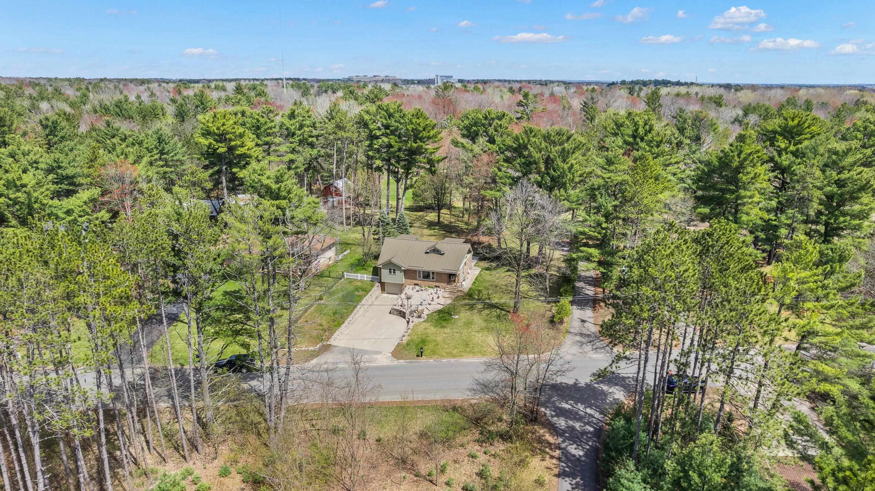 175 OLD WAUSAU ROAD, Stevens Point, Wisconsin 54481, 3 Bedrooms Bedrooms, ,2 BathroomsBathrooms,Residential,For Sale,175 OLD WAUSAU ROAD,22501776