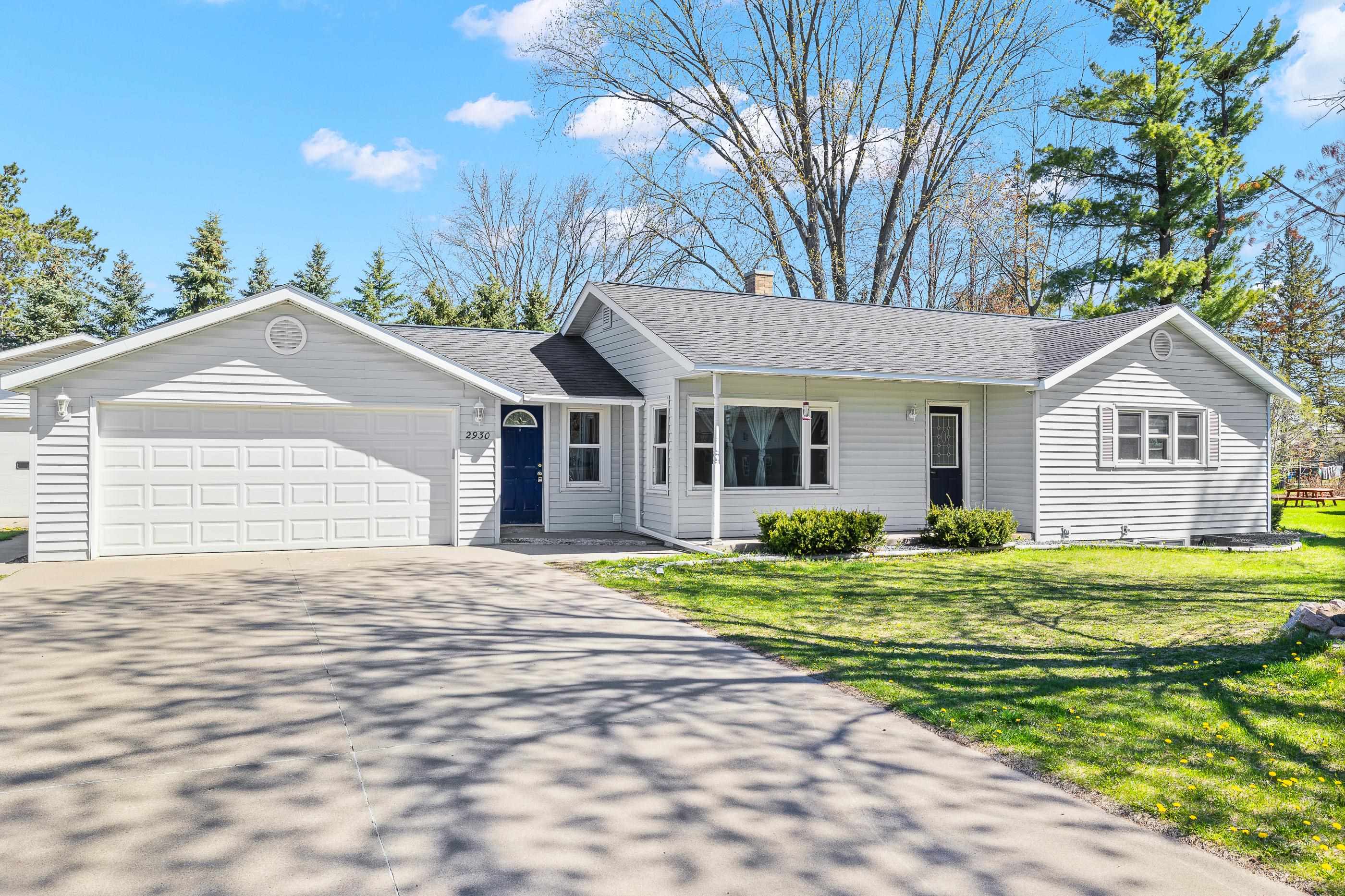 2930 GREEN DRIVE, Plover, Wisconsin 54467, 3 Bedrooms Bedrooms, ,2 BathroomsBathrooms,Residential,For Sale,2930 GREEN DRIVE,22501777