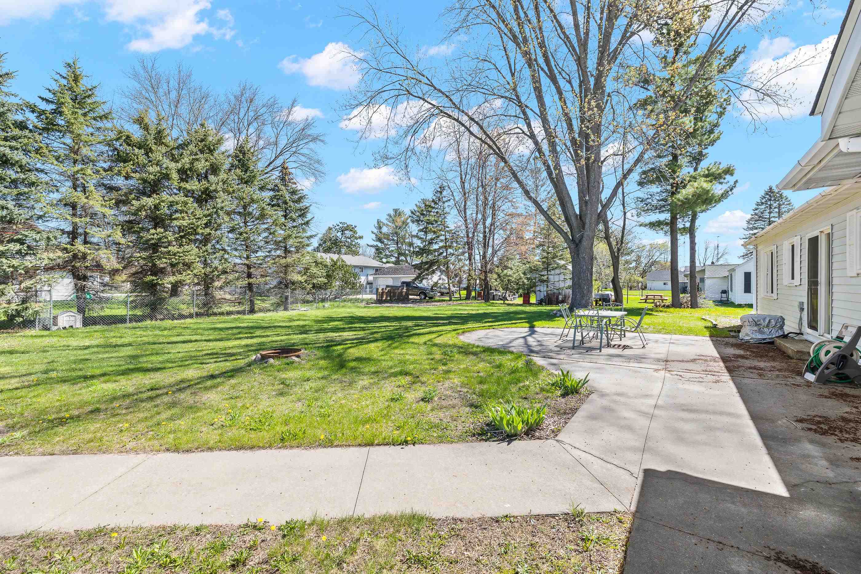 2930 GREEN DRIVE, Plover, Wisconsin 54467, 3 Bedrooms Bedrooms, ,2 BathroomsBathrooms,Residential,For Sale,2930 GREEN DRIVE,22501777
