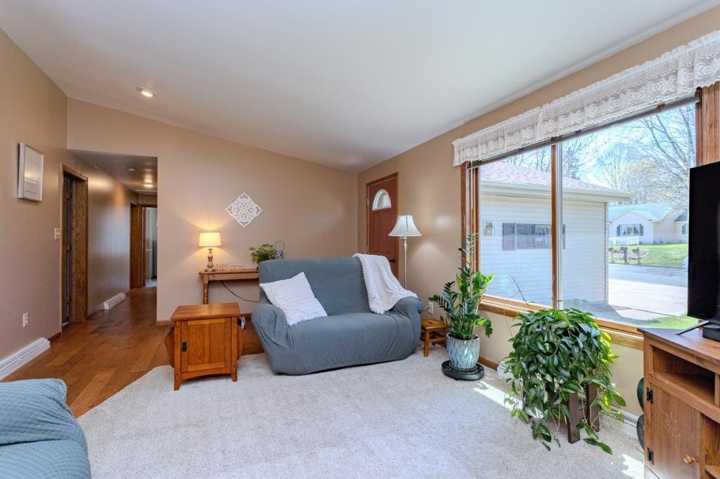 1116 WINTON STREET, Wausau, Wisconsin 54403, 4 Bedrooms Bedrooms, ,3 BathroomsBathrooms,Residential,For Sale,1116 WINTON STREET,22501779