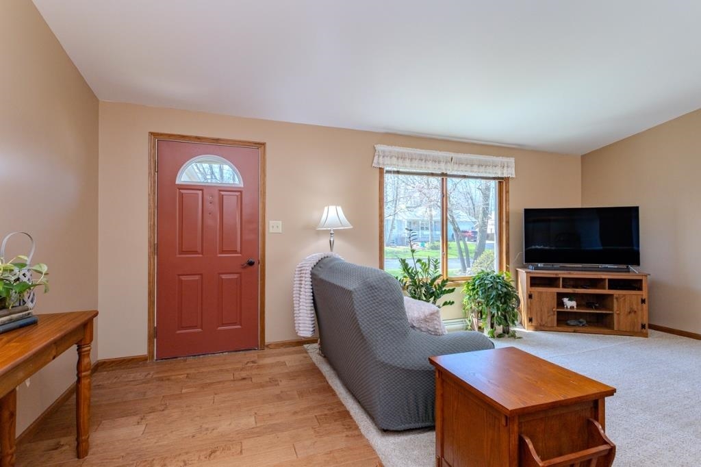 1116 WINTON STREET, Wausau, Wisconsin 54403, 4 Bedrooms Bedrooms, ,3 BathroomsBathrooms,Residential,For Sale,1116 WINTON STREET,22501779