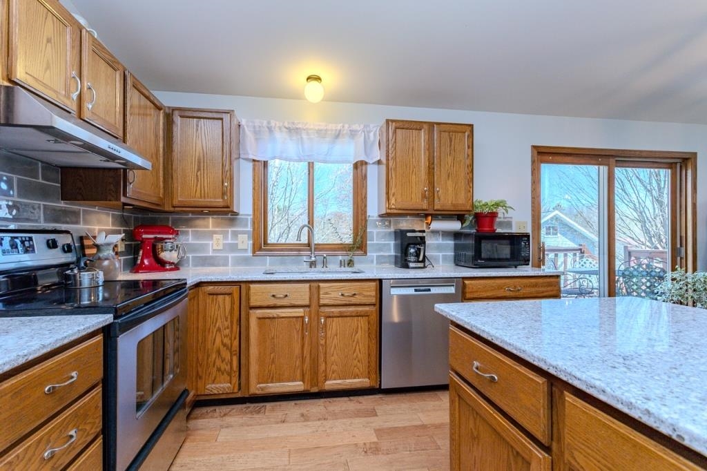 1116 WINTON STREET, Wausau, Wisconsin 54403, 4 Bedrooms Bedrooms, ,3 BathroomsBathrooms,Residential,For Sale,1116 WINTON STREET,22501779