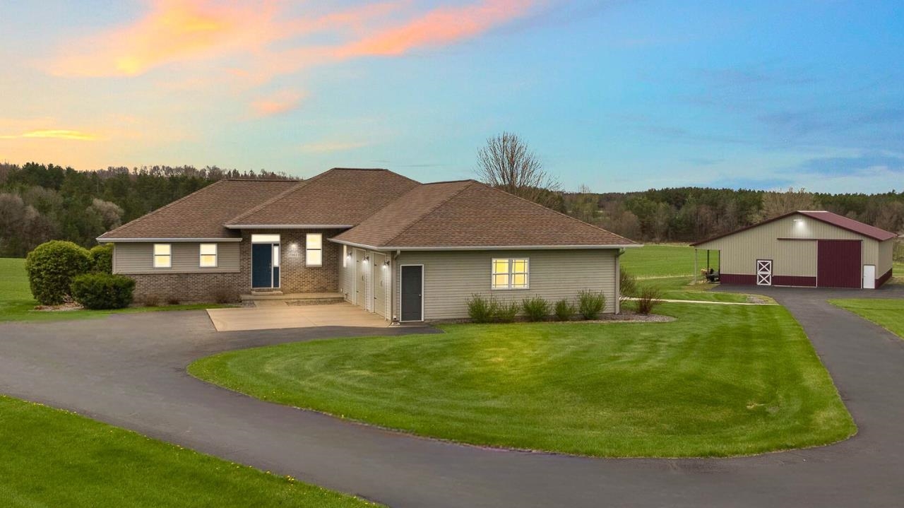 7965 ROLLING HILLS ROAD, Custer, Wisconsin 54423, 4 Bedrooms Bedrooms, ,3 BathroomsBathrooms,Residential,For Sale,7965 ROLLING HILLS ROAD,22501781