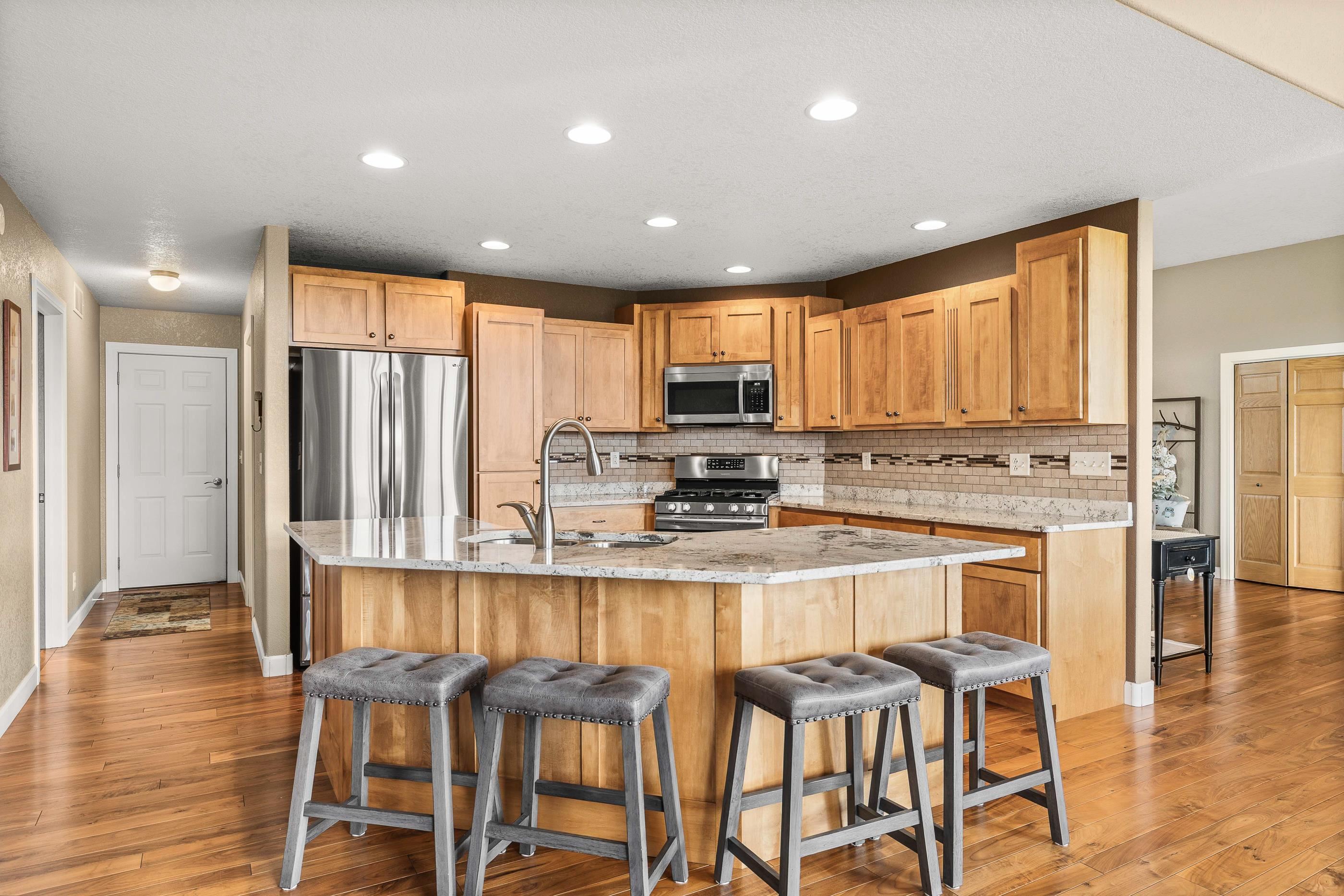 7965 ROLLING HILLS ROAD, Custer, Wisconsin 54423, 4 Bedrooms Bedrooms, ,3 BathroomsBathrooms,Residential,For Sale,7965 ROLLING HILLS ROAD,22501781