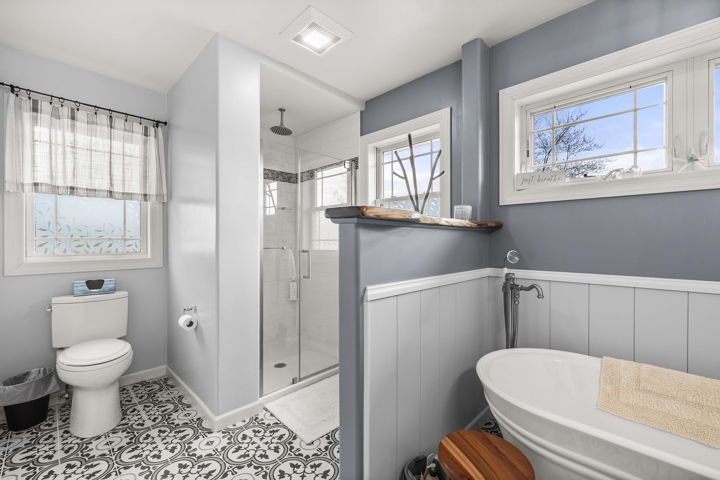 7965 ROLLING HILLS ROAD, Custer, Wisconsin 54423, 4 Bedrooms Bedrooms, ,3 BathroomsBathrooms,Residential,For Sale,7965 ROLLING HILLS ROAD,22501781
