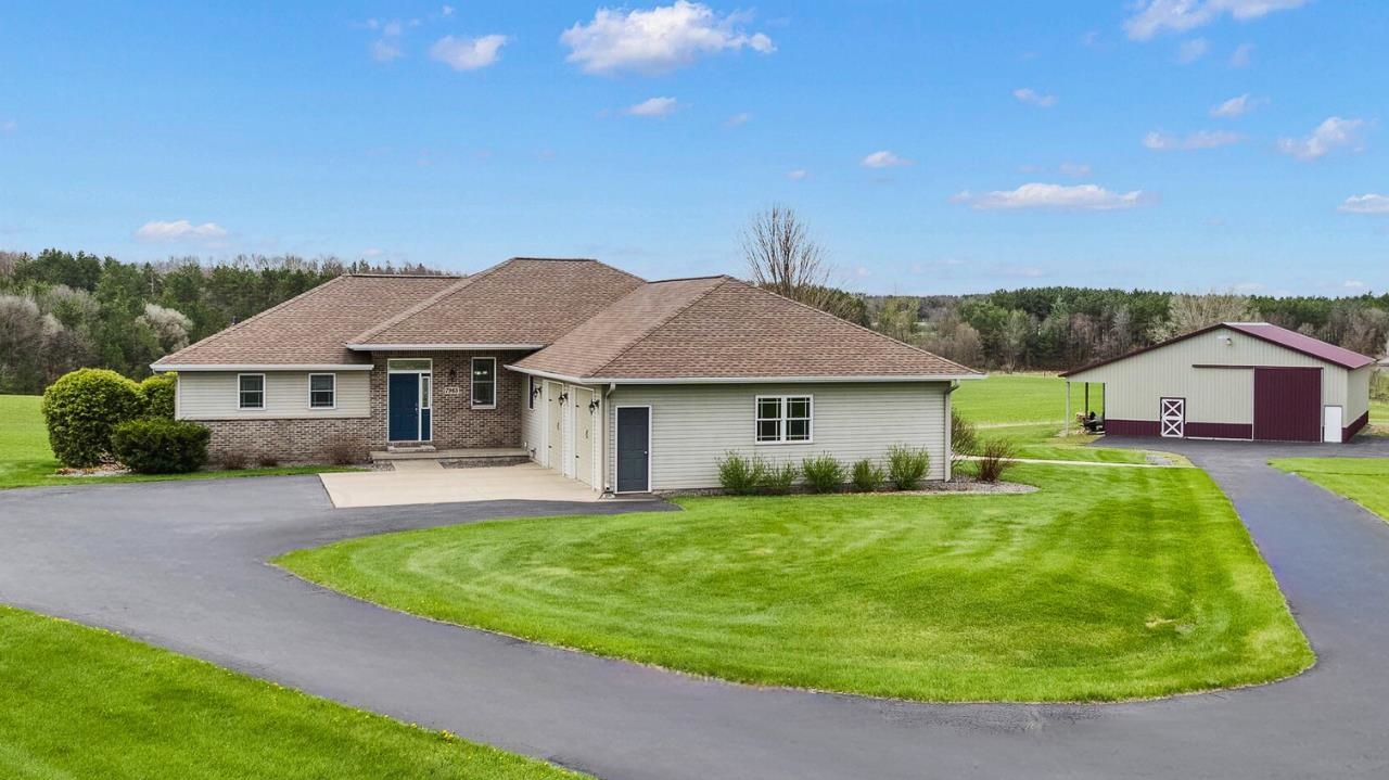 7965 ROLLING HILLS ROAD, Custer, Wisconsin 54423, 4 Bedrooms Bedrooms, ,3 BathroomsBathrooms,Residential,For Sale,7965 ROLLING HILLS ROAD,22501781