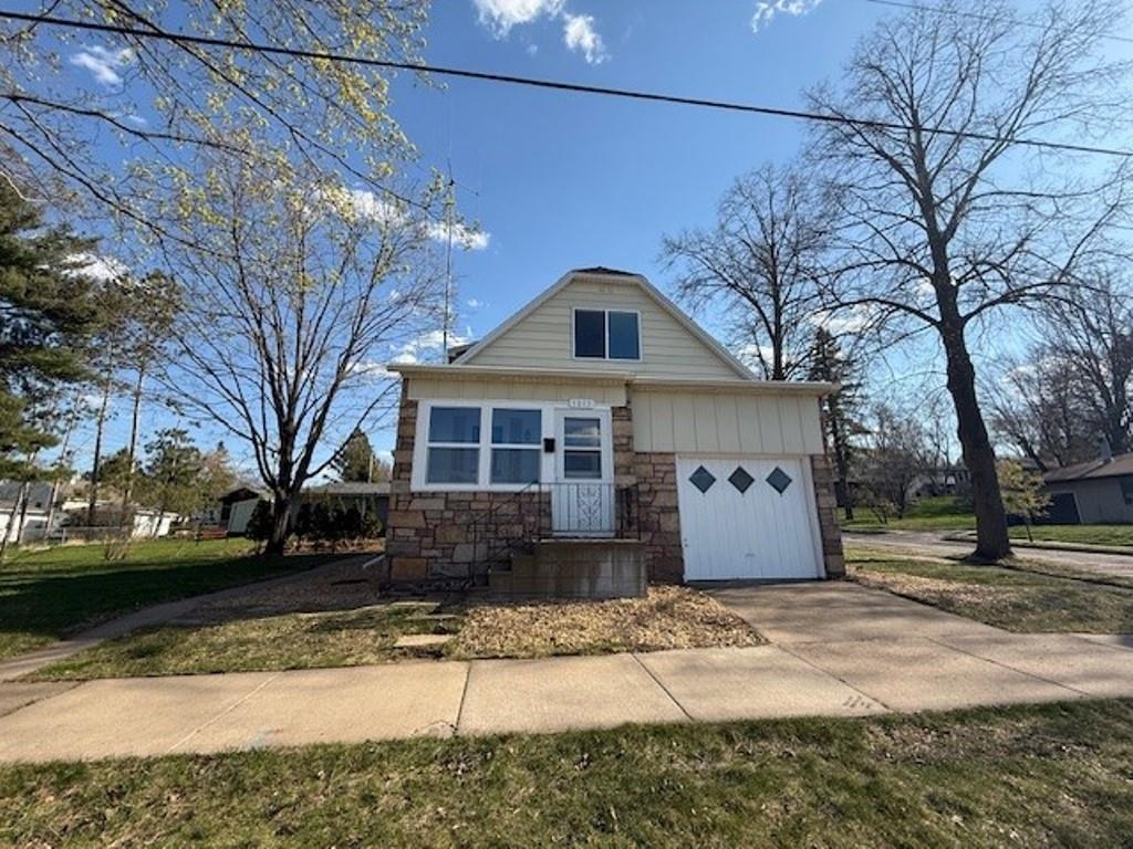 1015 CEDAR STREET, Wausau, Wisconsin 54401, 4 Bedrooms Bedrooms, ,1 BathroomBathrooms,Residential,For Sale,1015 CEDAR STREET,22501782