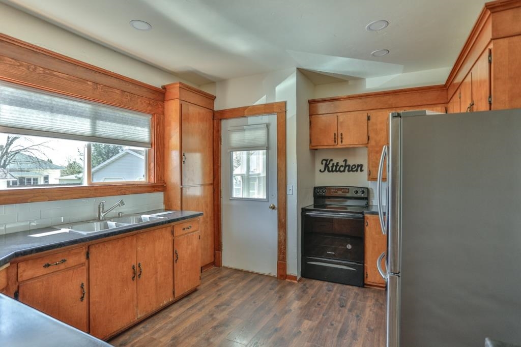 310 N SCOTT STREET, Merrill, Wisconsin 54452, 3 Bedrooms Bedrooms, ,1 BathroomBathrooms,Residential,For Sale,310 N SCOTT STREET,22501786